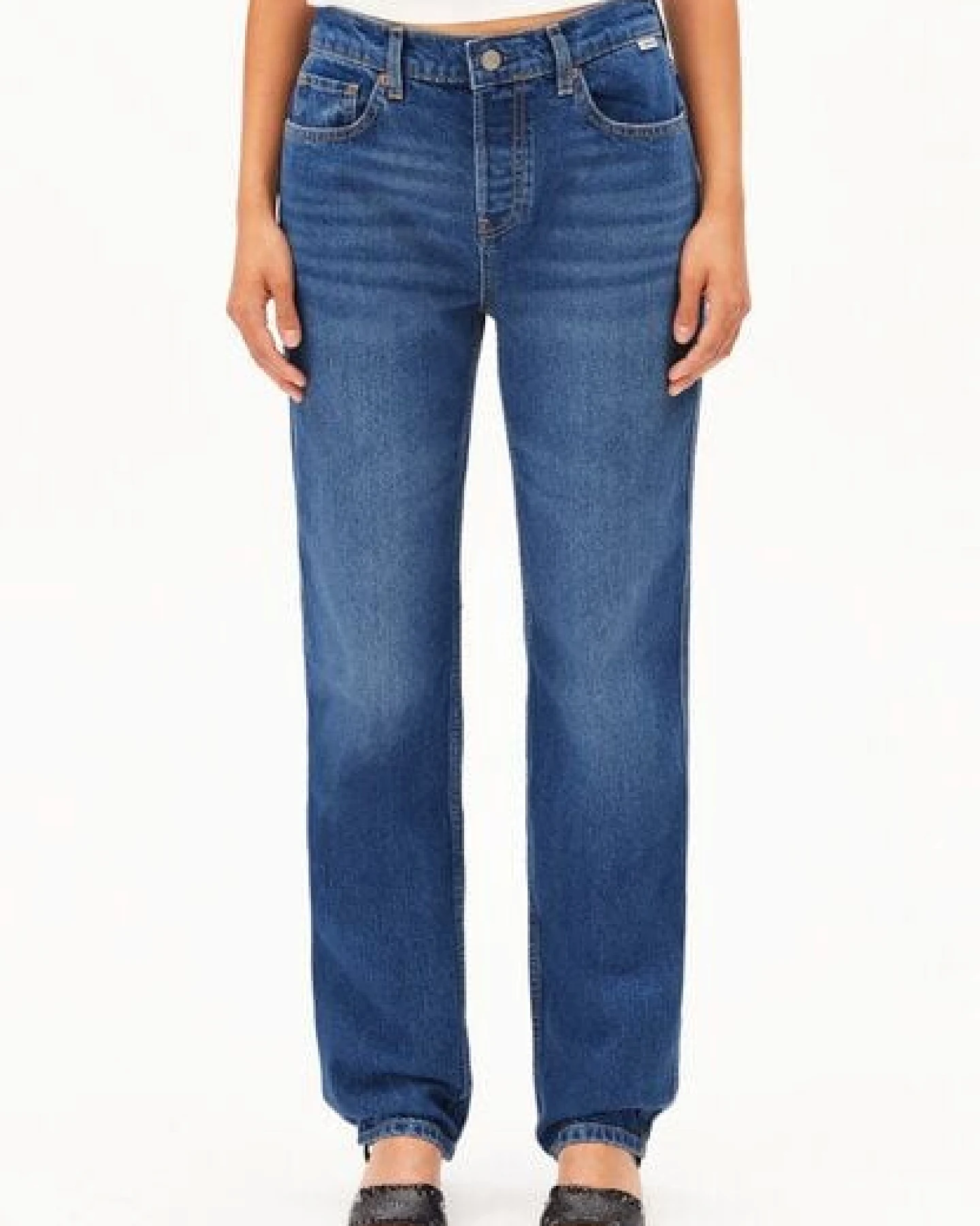 ARMEDANGELS AAVELINE Damen Straight Jeans recycelte Baumwolle