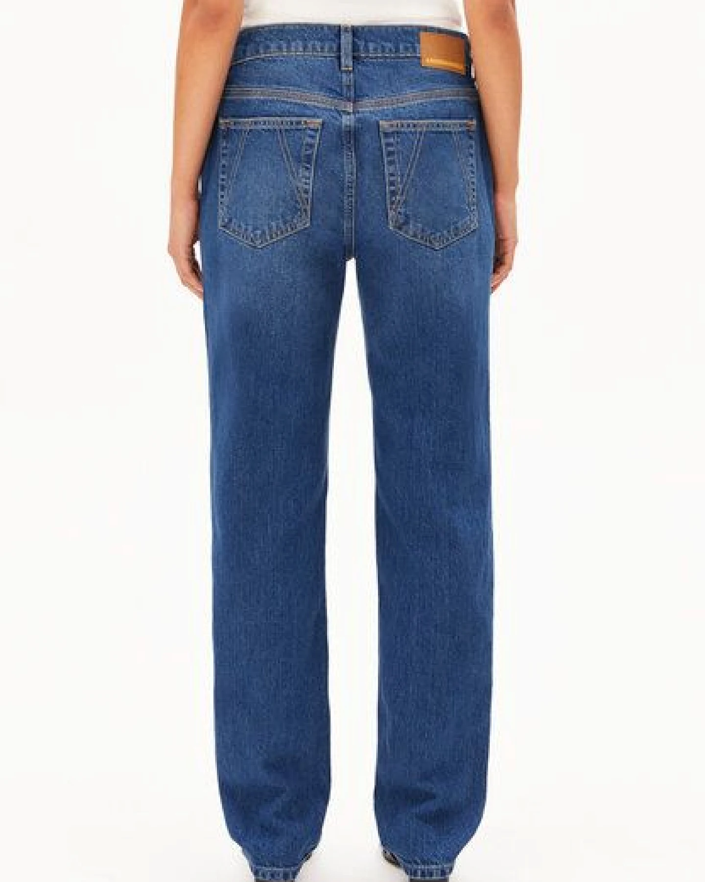 ARMEDANGELS AAVELINE Damen Straight Jeans recycelte Baumwolle – Ansicht 2