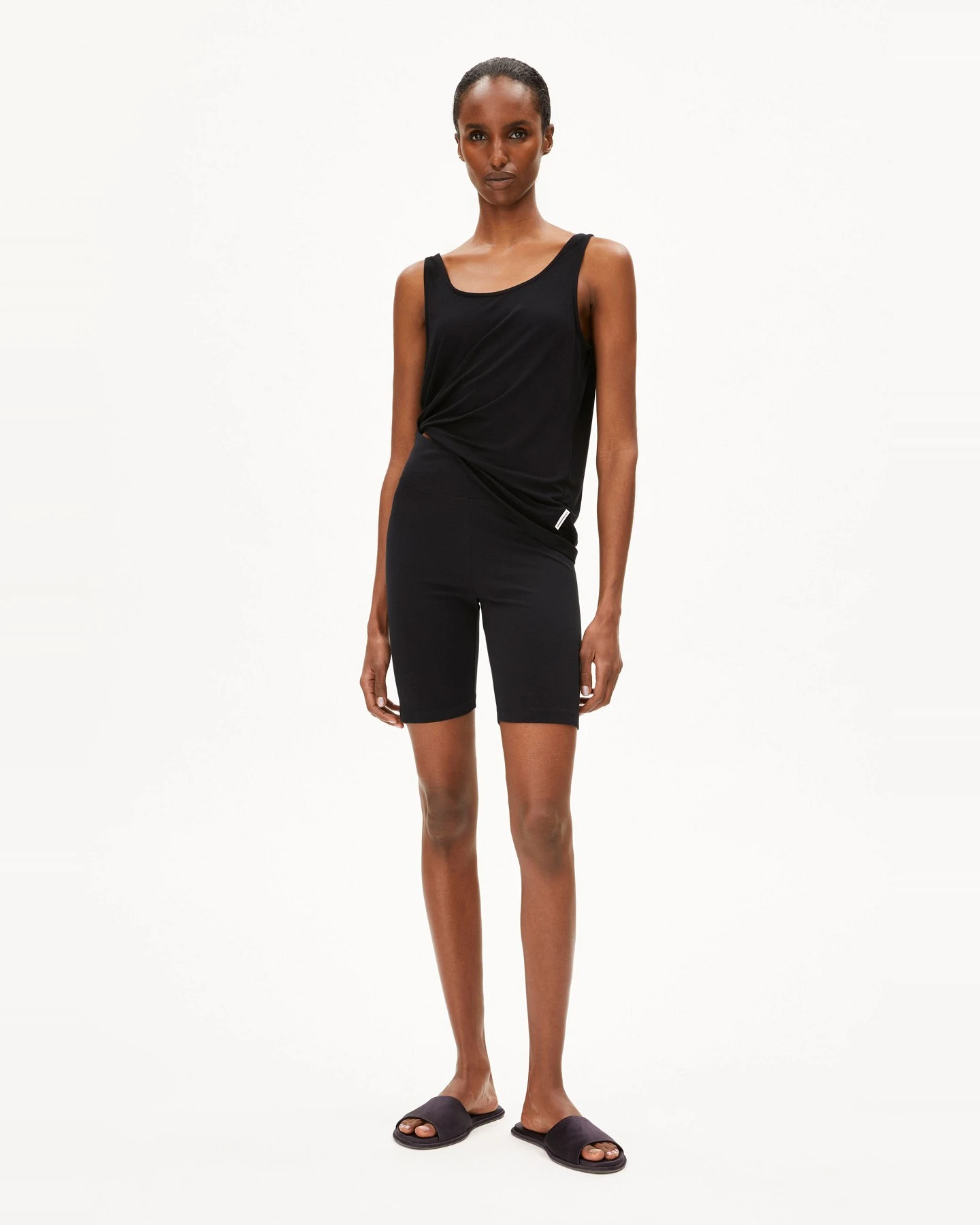 Radlerhose Nedaa Litaa Schwarz – Ansicht 4