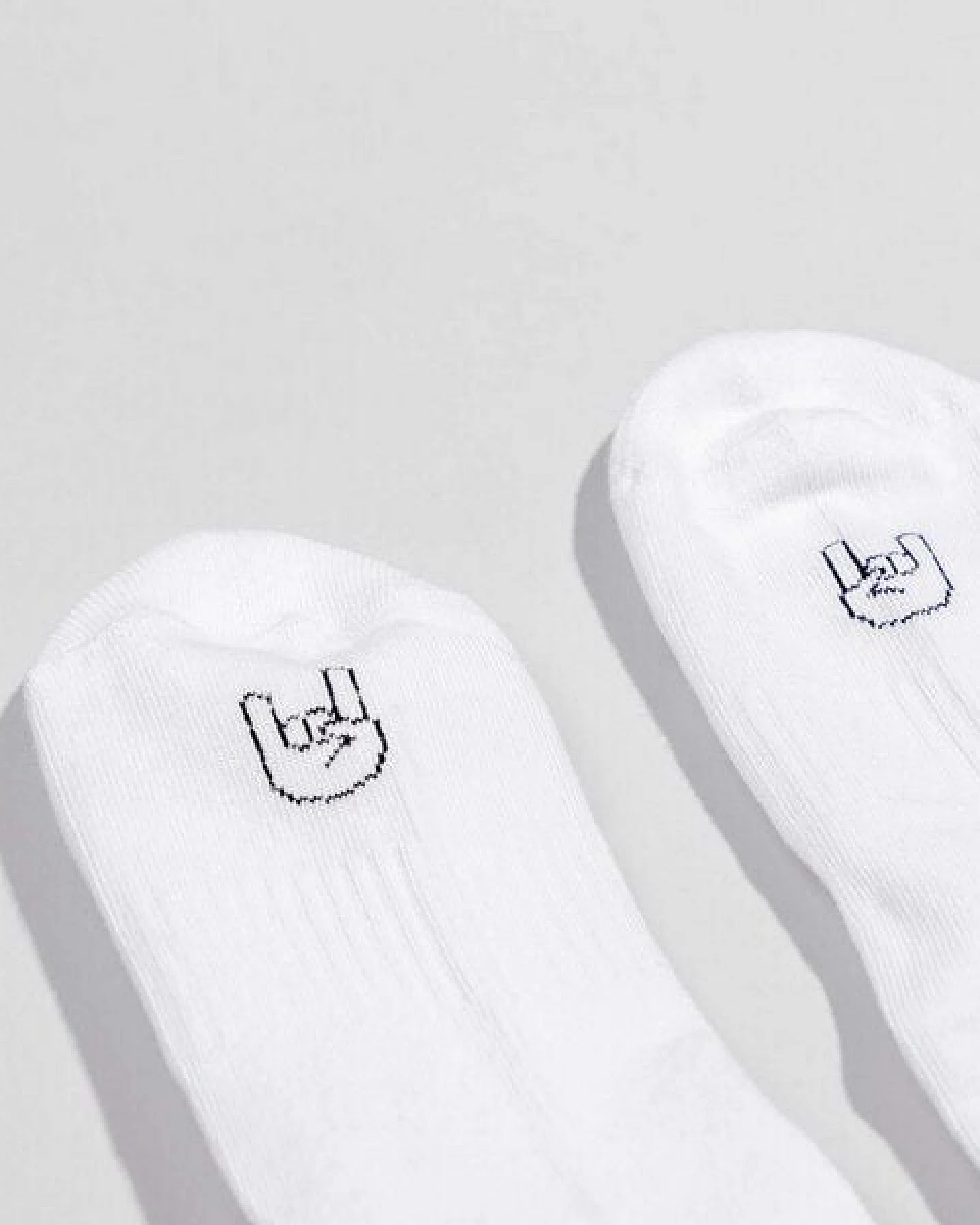 Fyngers Tennissocke aus Biobaumwolle - Style Rock´n´Roll - Fair Trade Made in Portugal – Ansicht 4