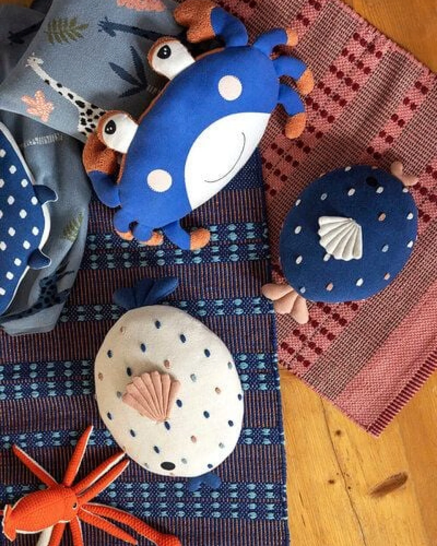 TRANQUILLO Kuscheltier CRABLOO / KRABBE (KUS870) – Ansicht 4