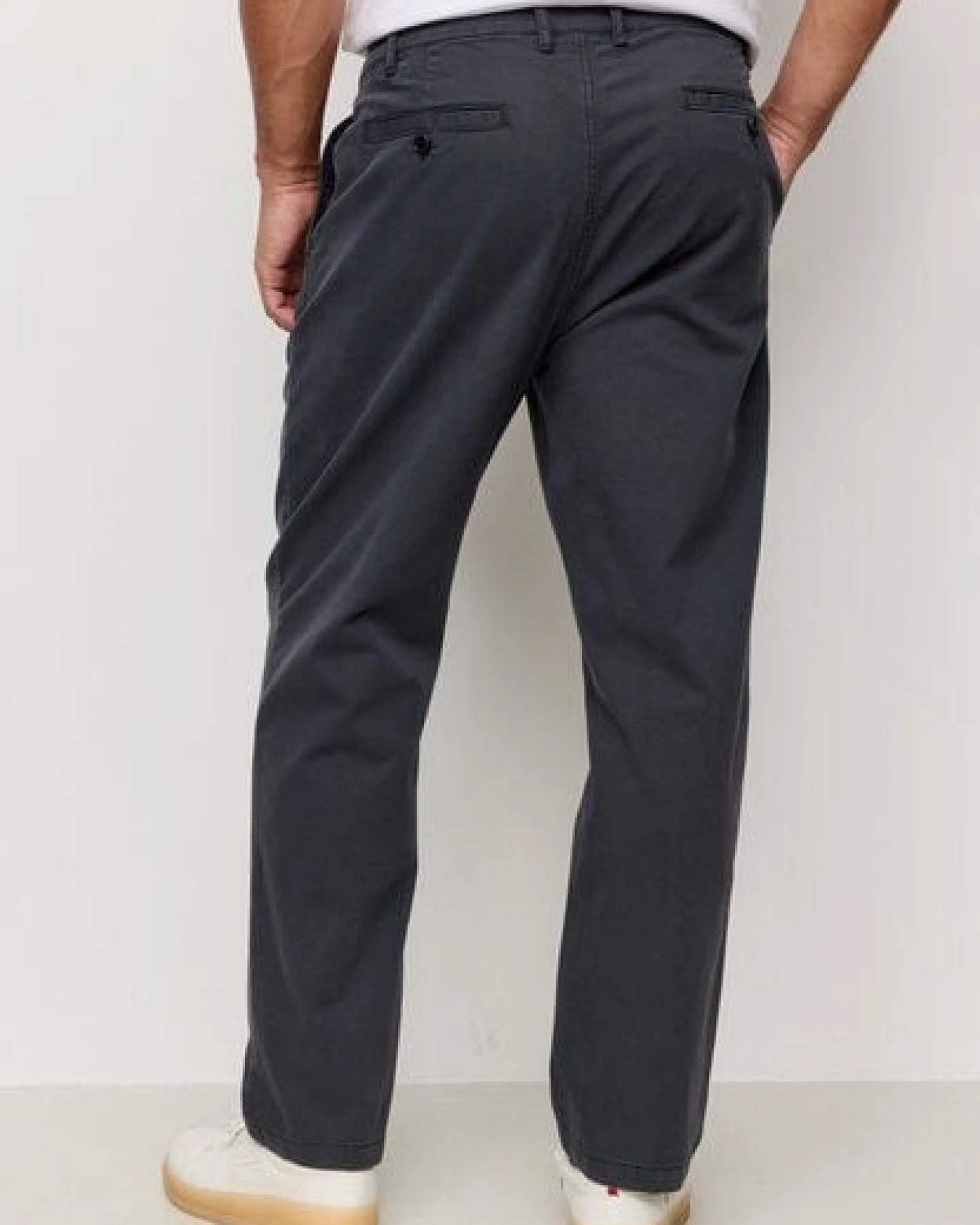 Herren Chino mit Bundfalte aus Bio-Baumwoll Mix - OAK - recolution – Ansicht 3