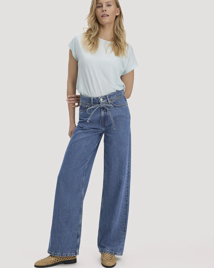hessnatur Damen Jeans ALVA Wide Leg Soft aus Bio-Baumwolle mit TENCEL™ Lyocell - blau - Größe 26/32