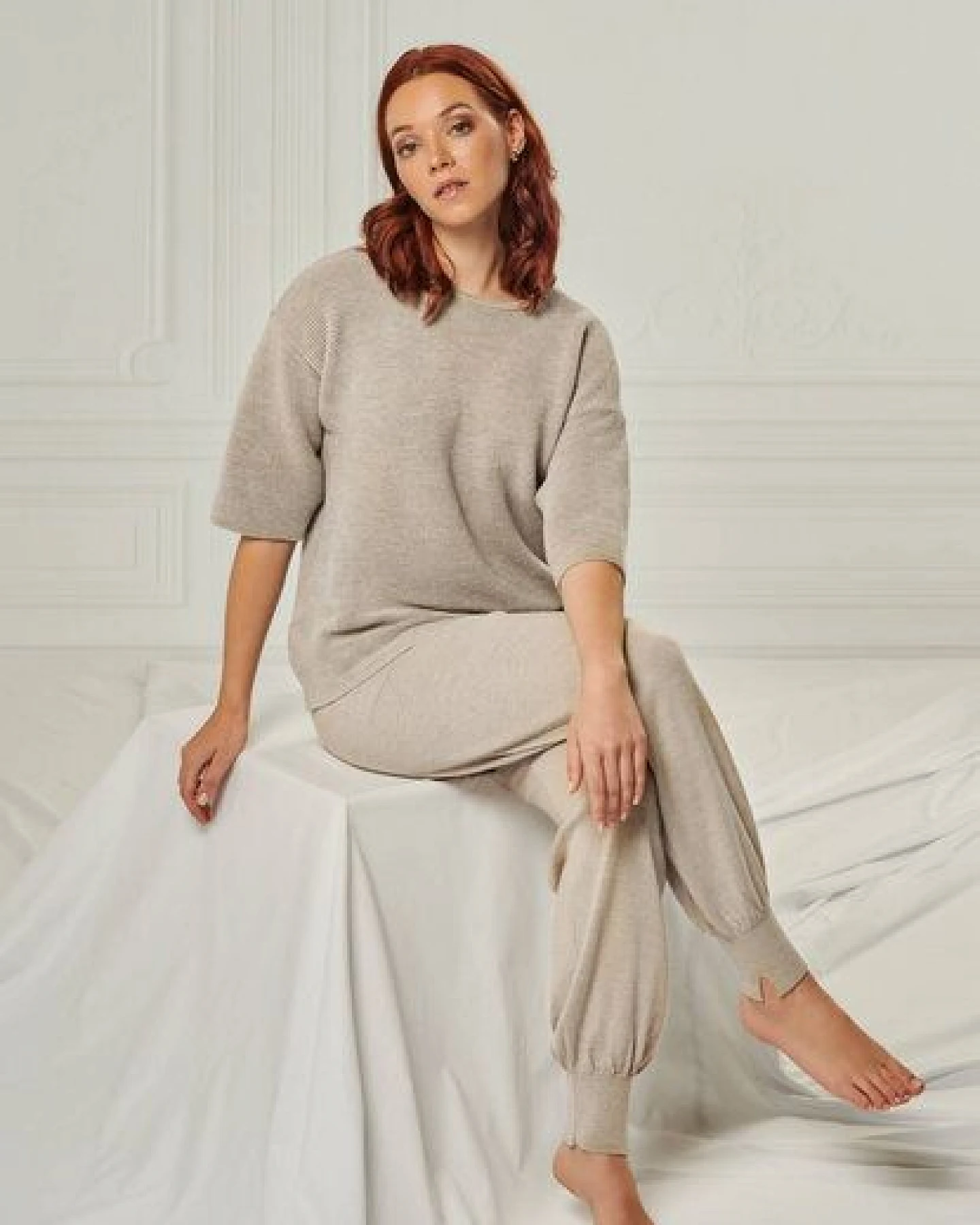YOU LOOK PERFECT Merino Loungewear Set „Strickpullover Fay & Strickhose Bella" – Ansicht 2
