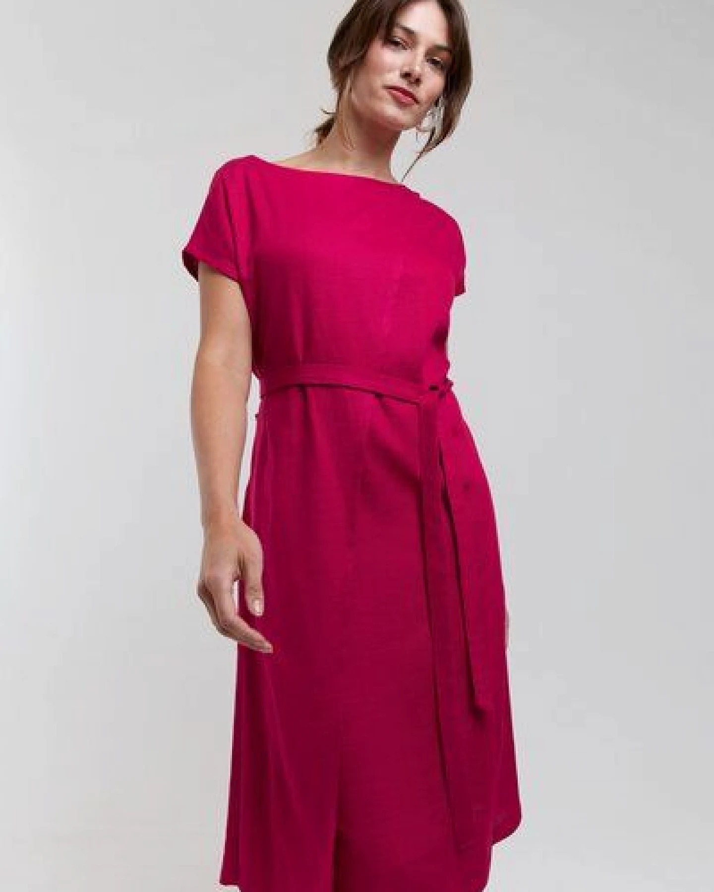 AYANI Julia Elegantes Midi Sommerkleid aus ECOVERO & Leinen – Ansicht 2