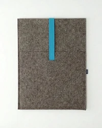 Braun-Türkis