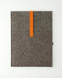 Braun-Braun-Orange