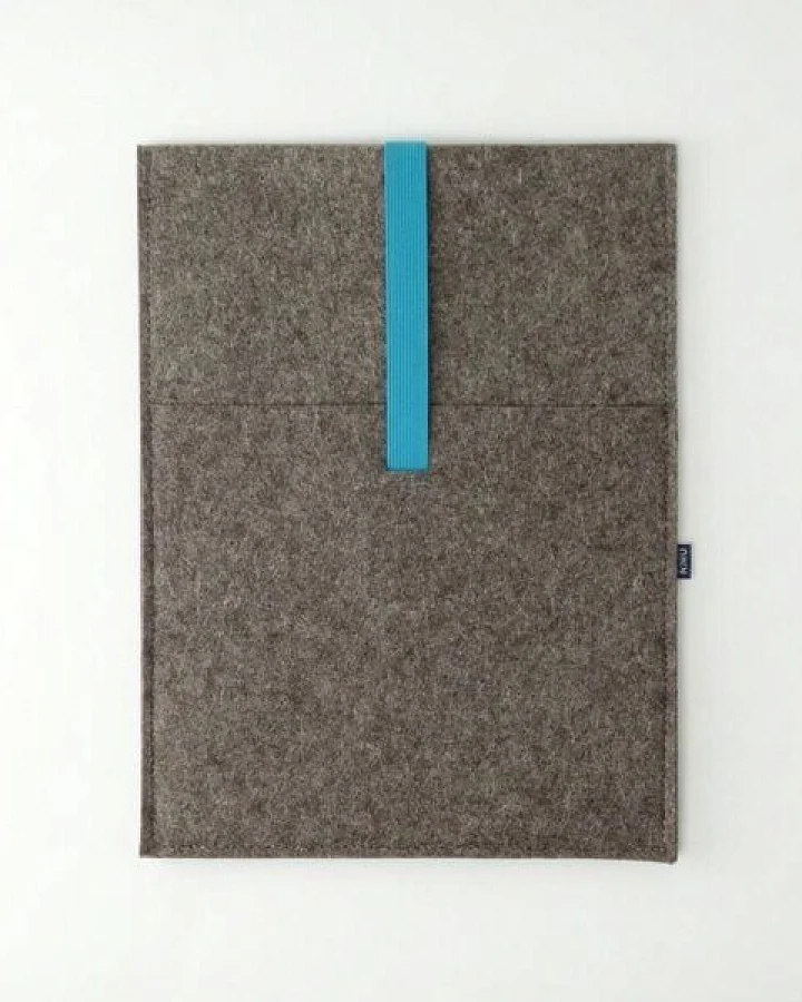Braun-Türkis