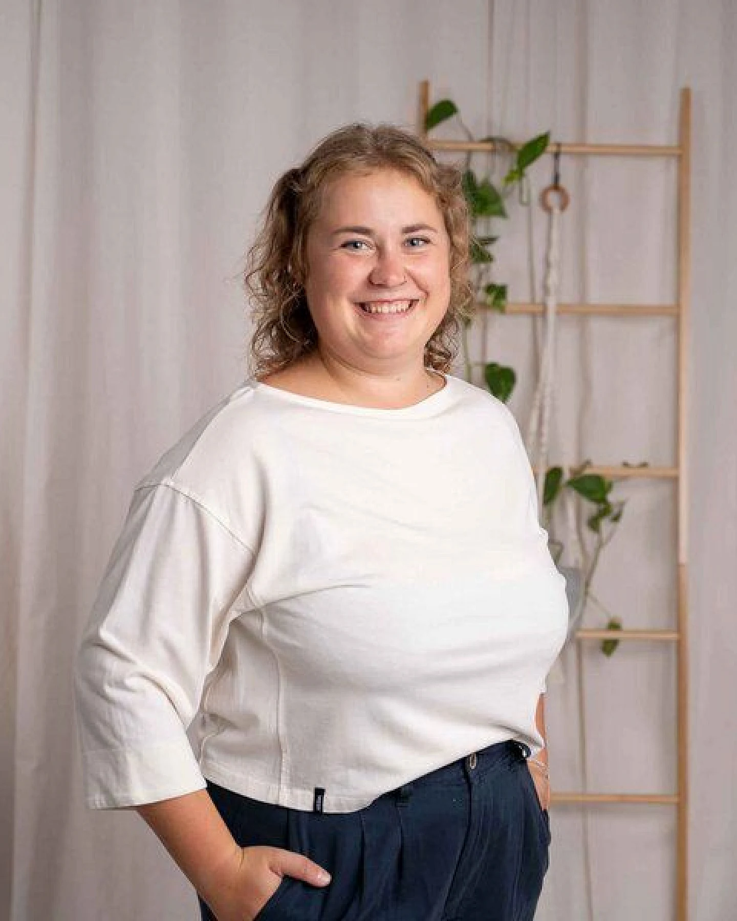 Vresh Clothing Vylda, 3/4 Crop-Top Locker mit TENCEL (TM) Lyocell – Ansicht 2