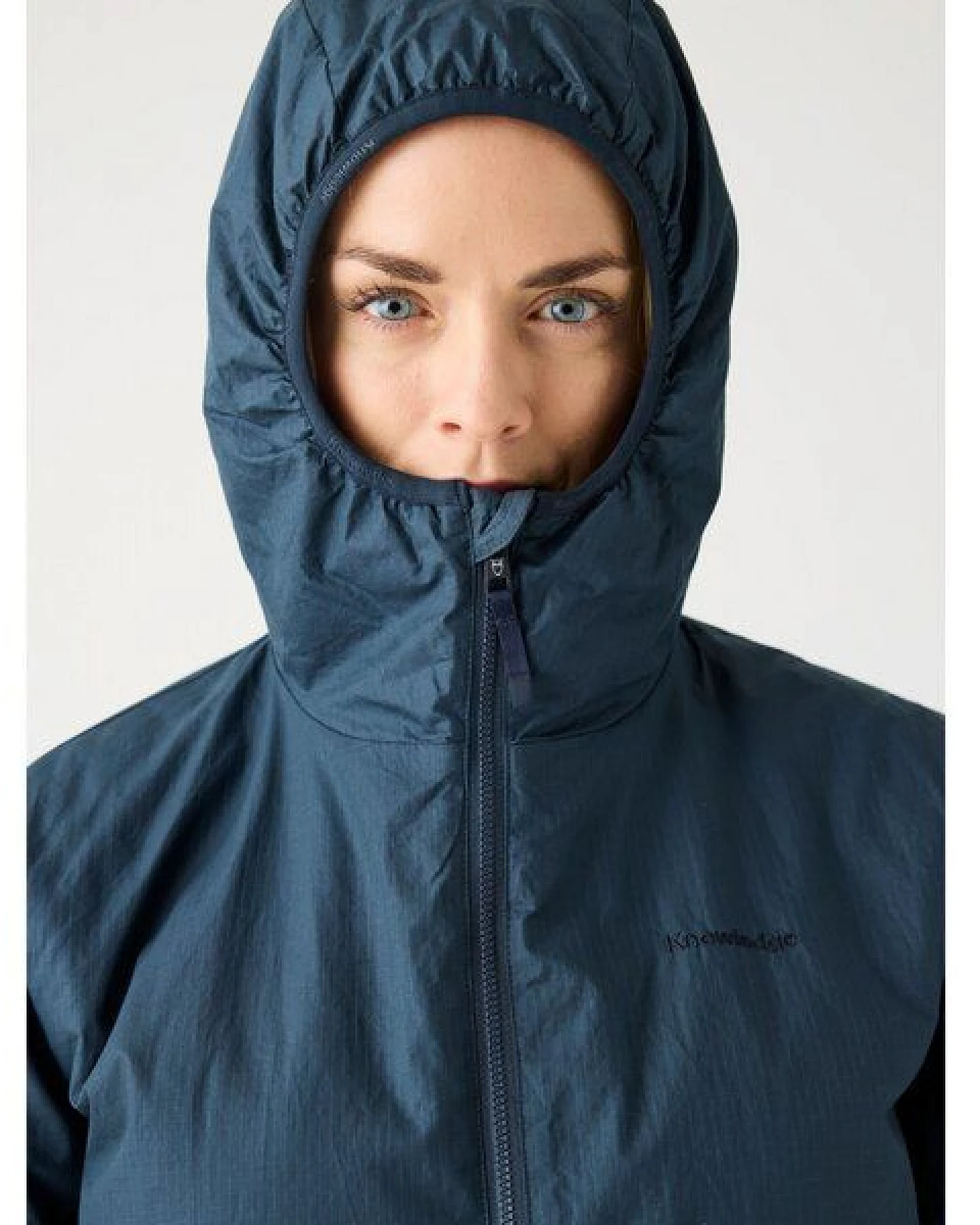 KnowledgeCotton Apparel Jacke VENT 140 Ripstop isoliert mit Merinowolle - Damen – Ansicht 4