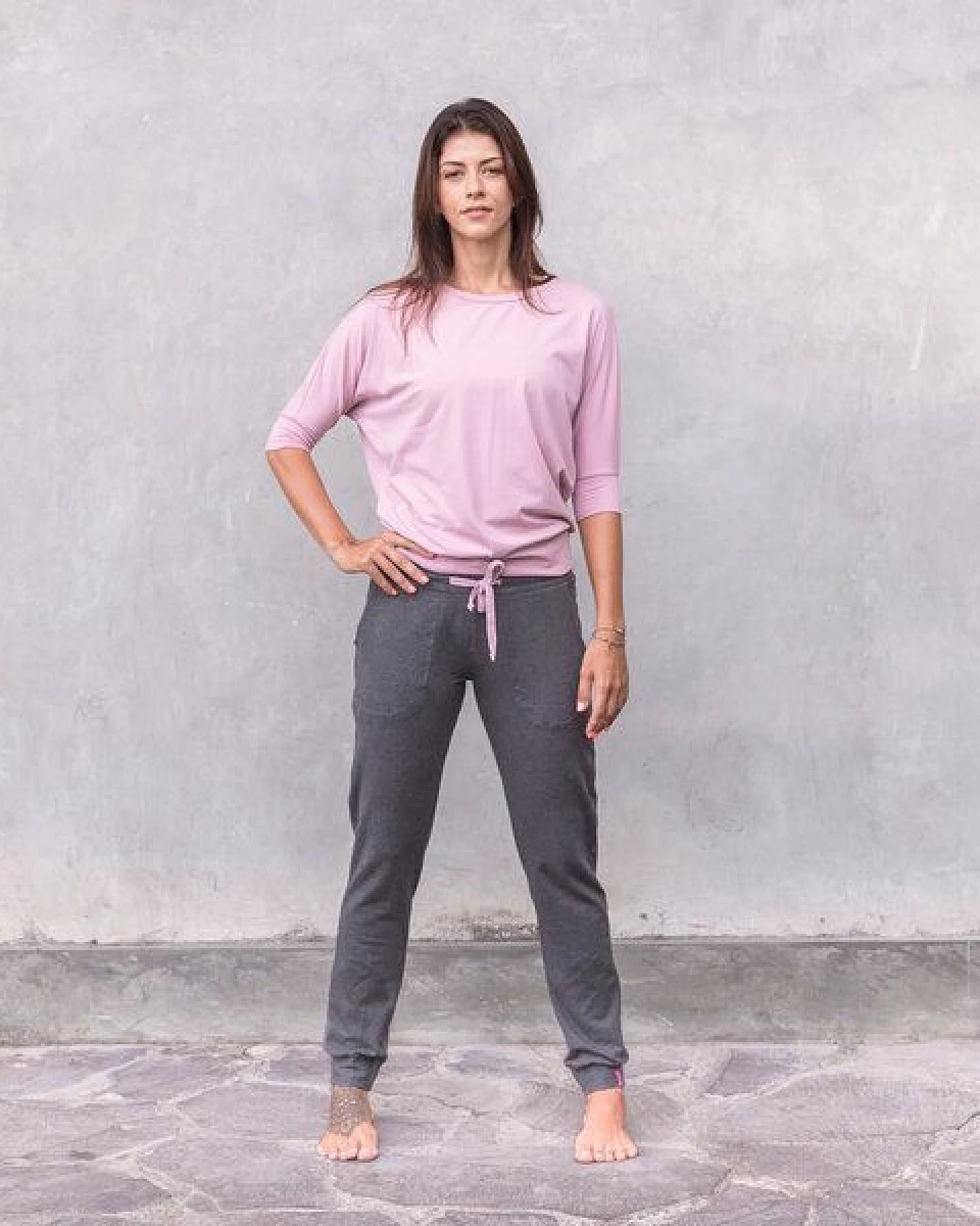 Jaya SHIRLEY - Damen - lockeres 3/4 Shirt für Yoga und Freizeit aus Biobaumwolle – Ansicht 2