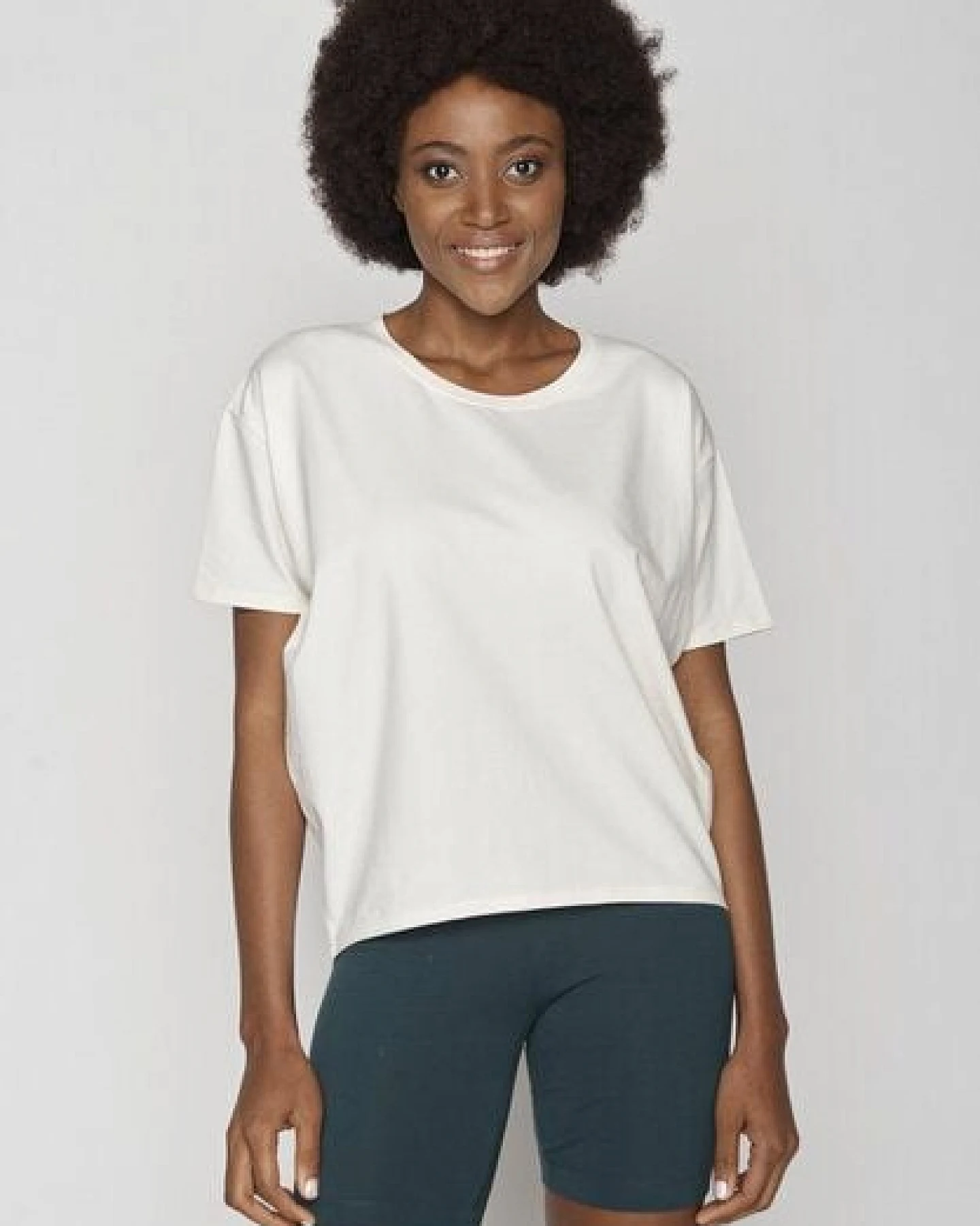GREENBOMB Basic Feel - Lässiges T-Shirt aus Bio-Baumwoll-Mix / GOTS / Fair & Vegan – Ansicht 2