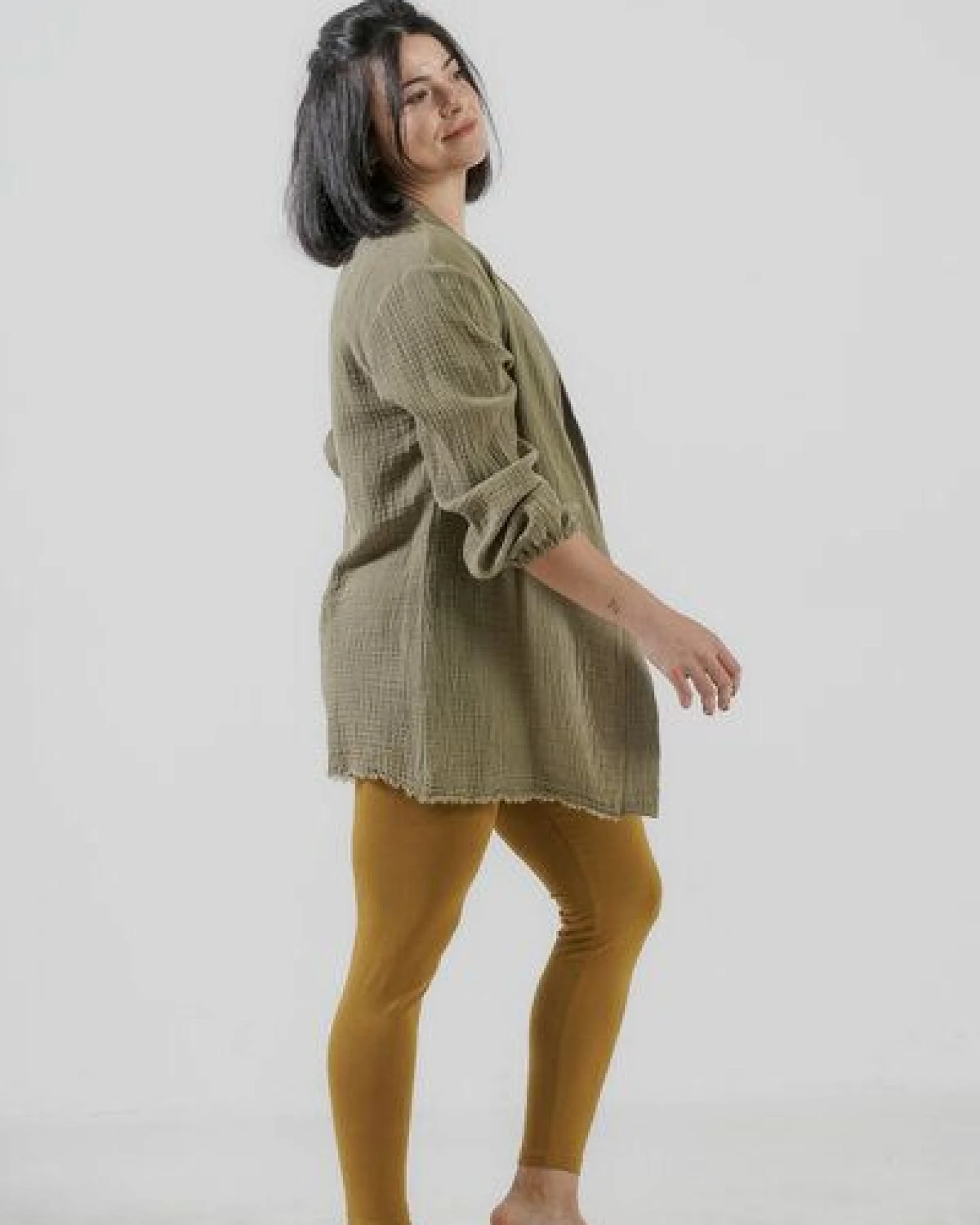 YogiLiebe Kimonobluse Prema aus Bio-Musselin – Mint – Ansicht 3