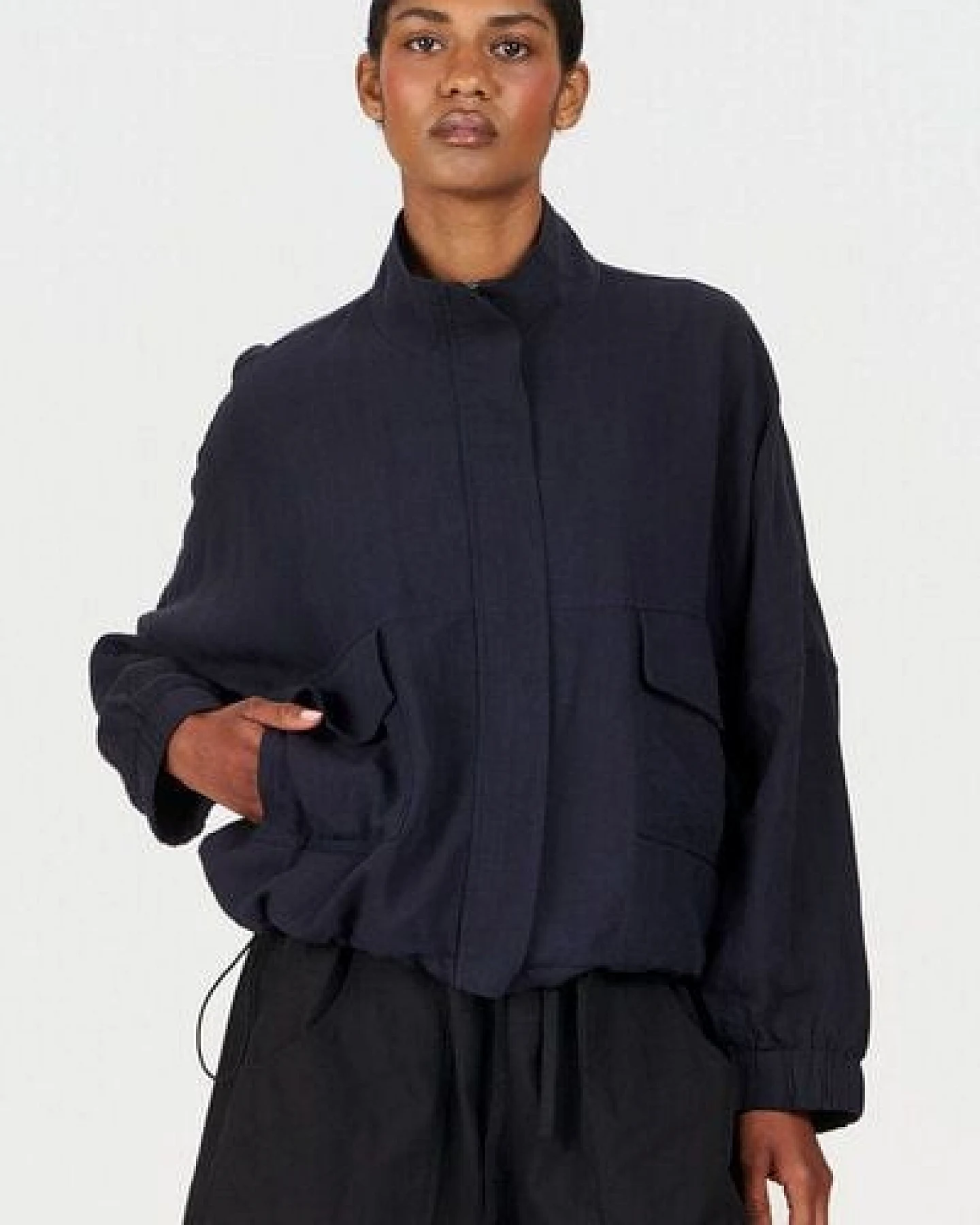 Komodo Tencel-Leinen Blouson-Jacke Modell: Koko – Ansicht 2