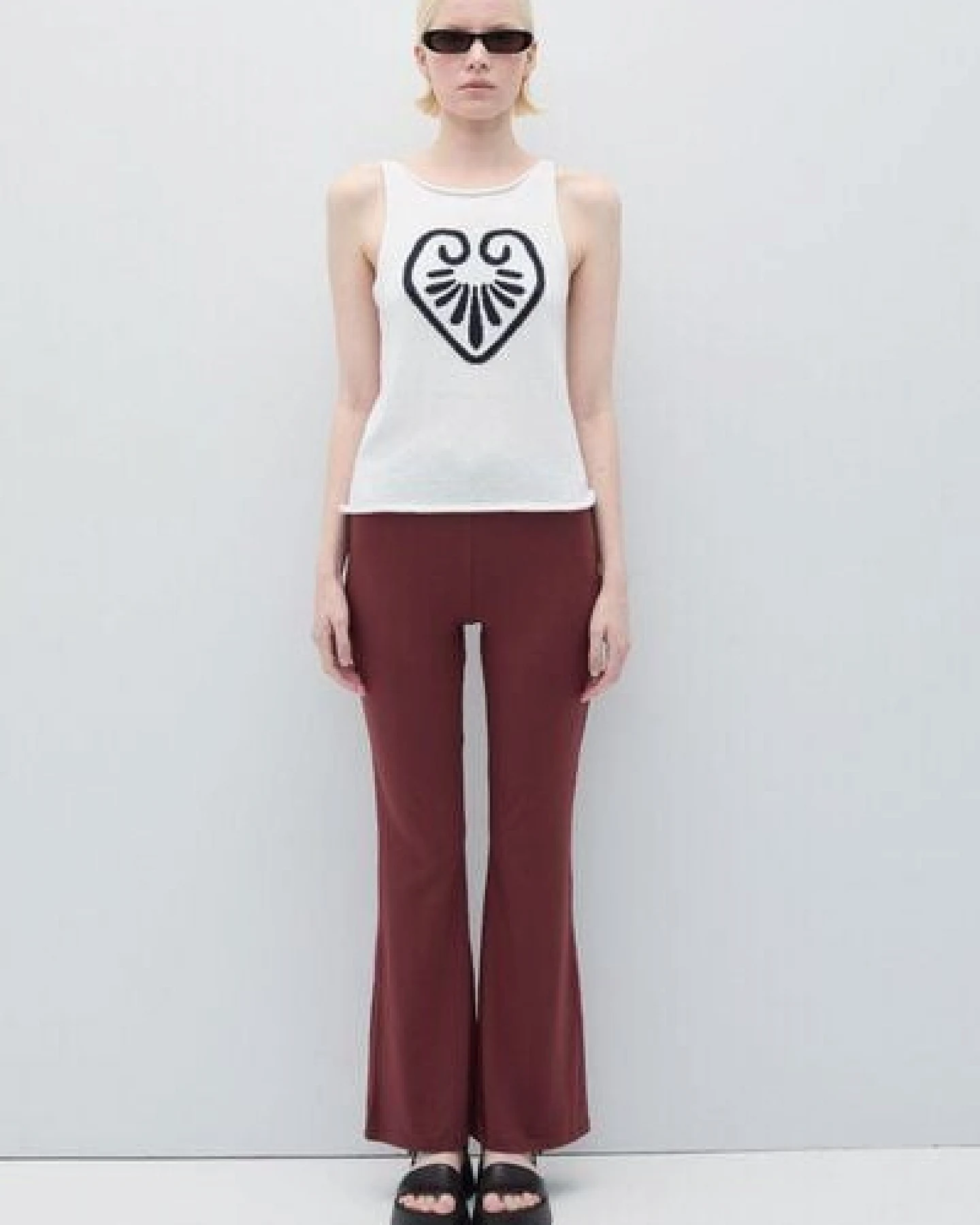 Rita Row Cuore Top - White and Black – Ansicht 2