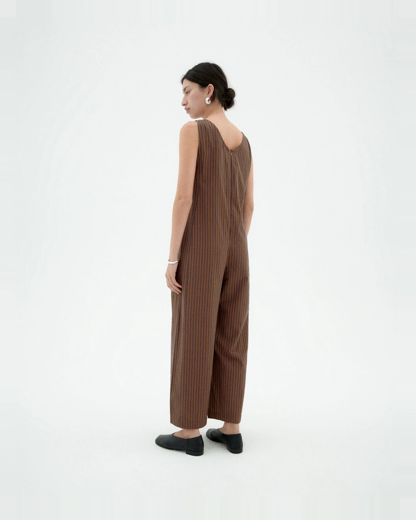 Thinking MU Damen vegan Jumpsuit Locker Janis Braun Gestreift – Ansicht 2