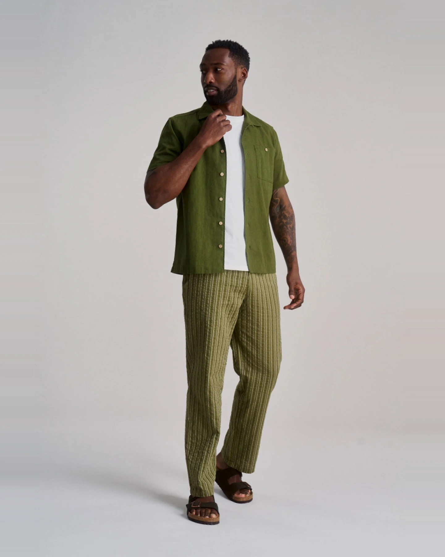 KOMODO Herren vegan Hemd Mit Kurzen Ärmeln Spindrift Khaki – Ansicht 2