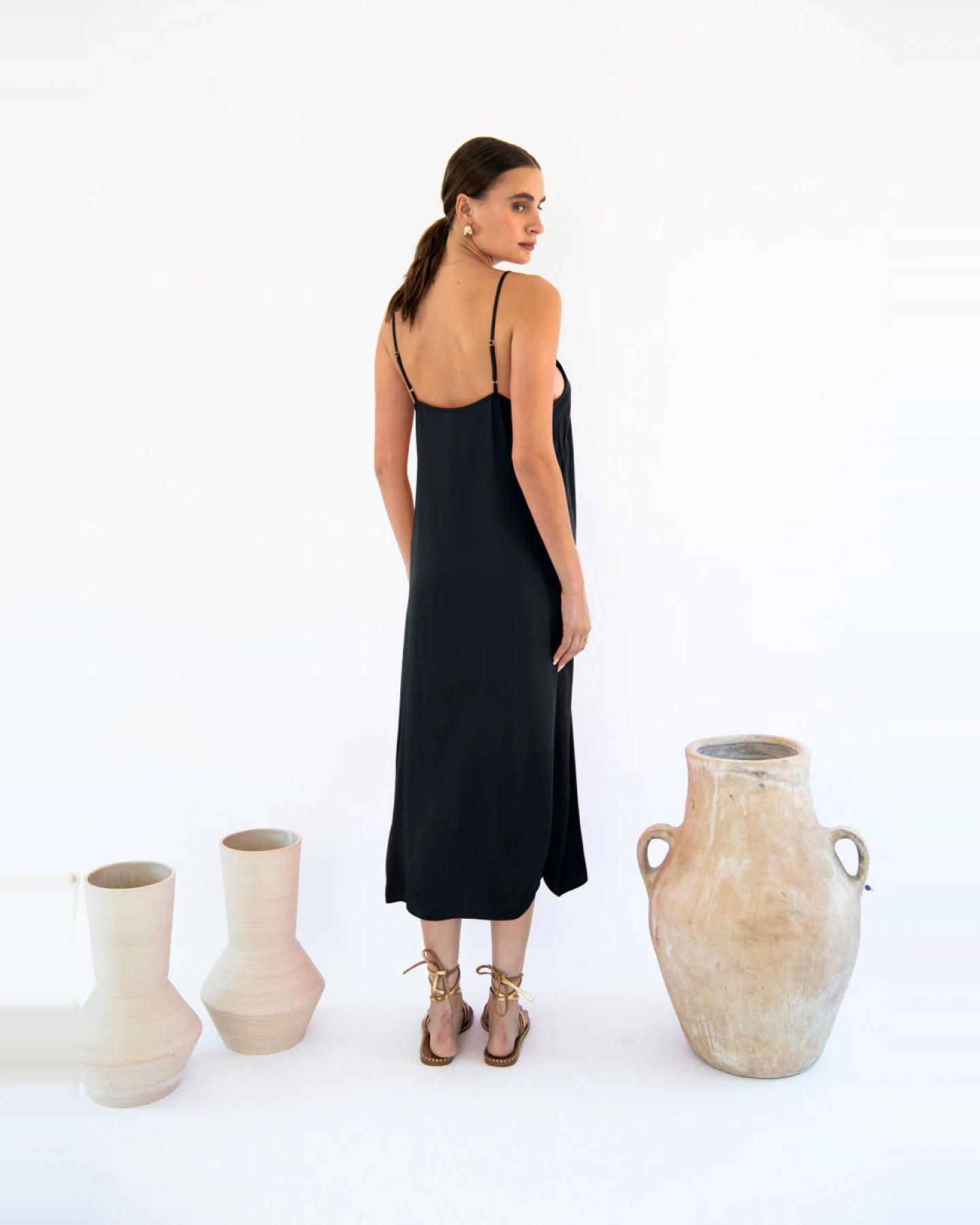 Neu Nomads Damen vegan Kleid Slip Gitta Schwarz – Ansicht 2