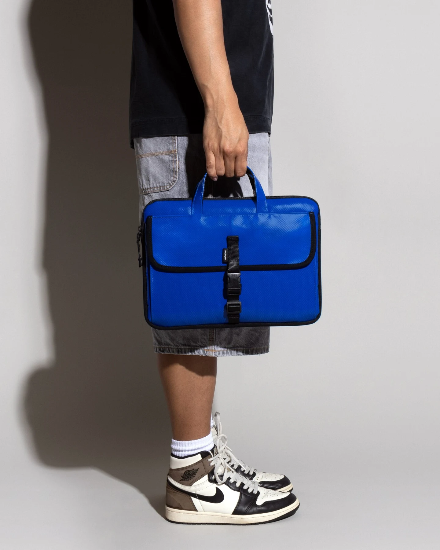 UNBEGUN Herren vegan Laptop-Hülle Mit Griff Blau – Ansicht 2