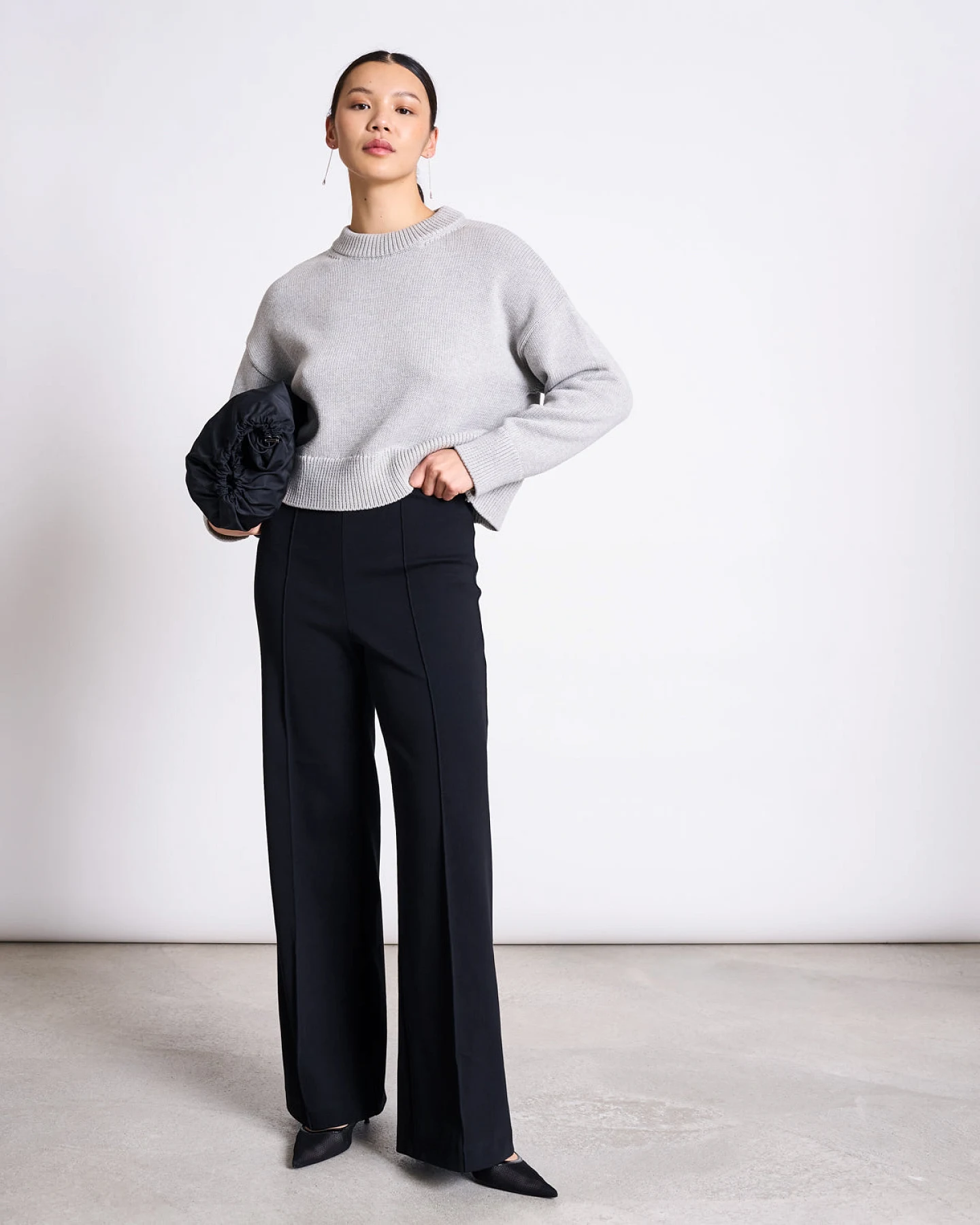 JAN 'N JUNE Damen vegan Hose Laredo Schwarz – Ansicht 2