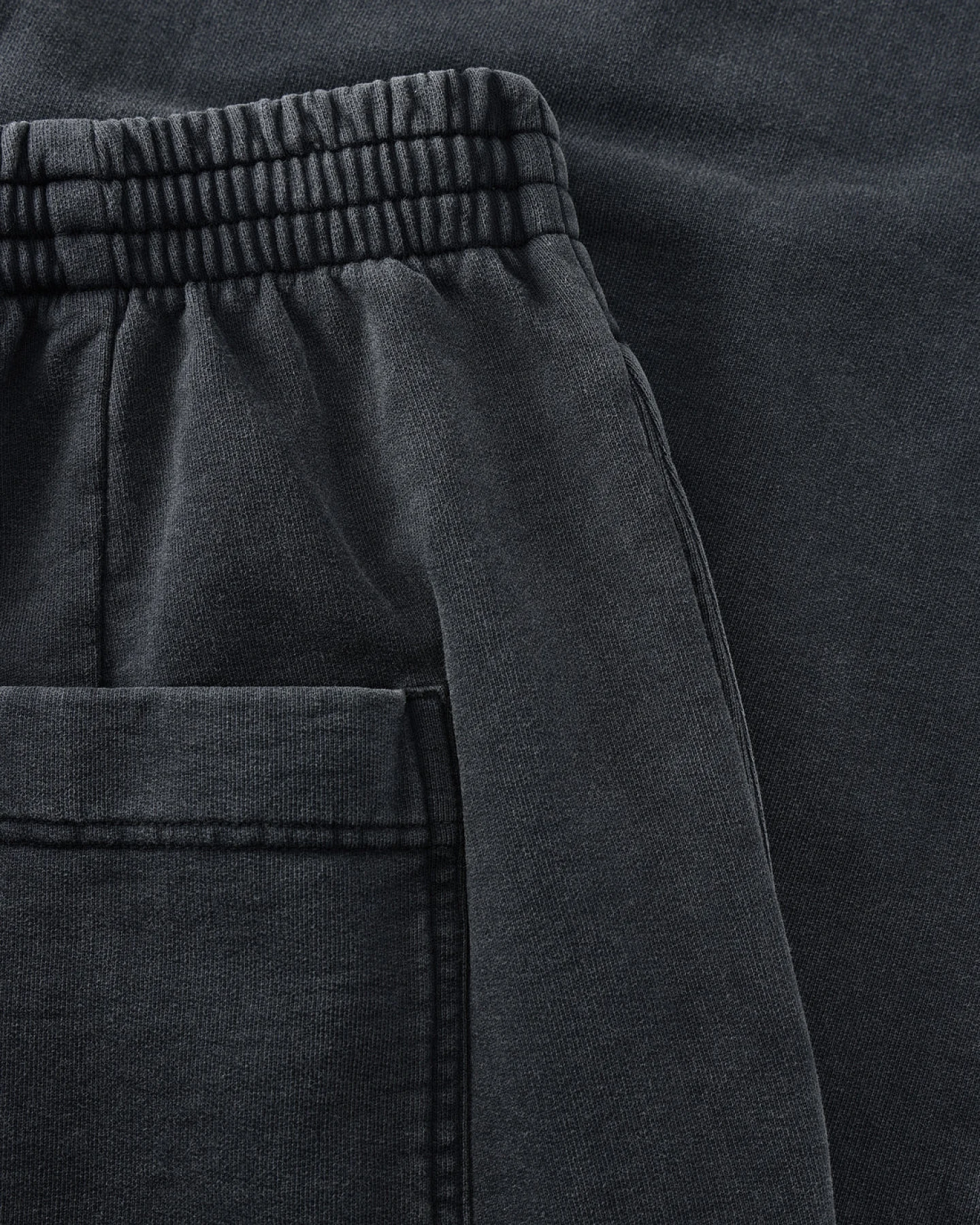 Rotholz Herren vegan Jogginghose Washed Black – Ansicht 2