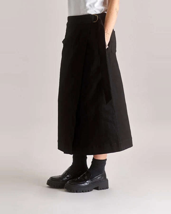 KOMODO Damen vegan Rock Santo Schwarz