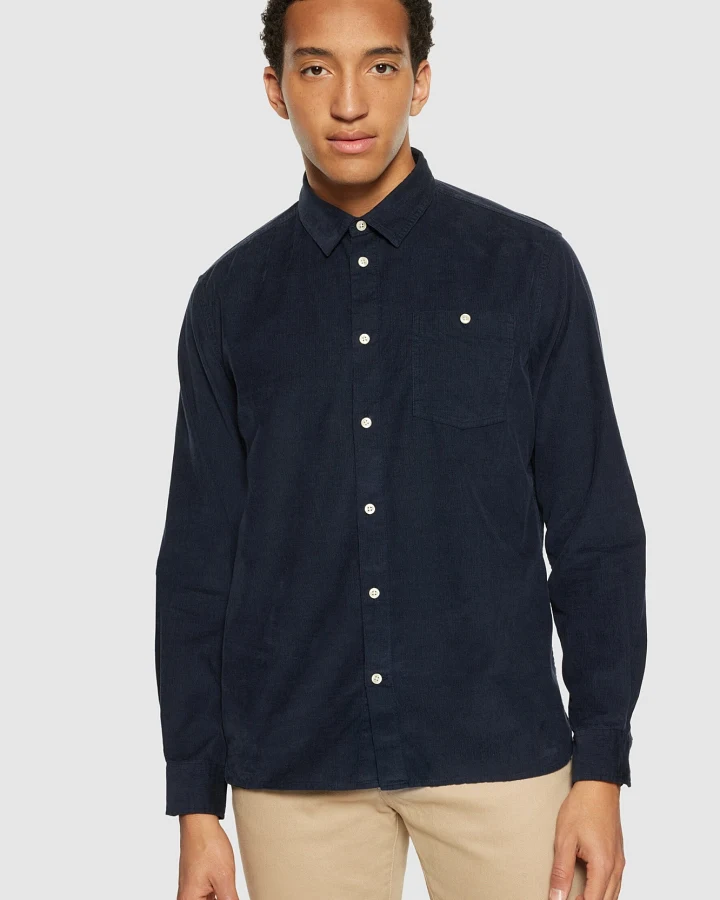 KnowledgeCotton Apparel Herren vegan Hemd Corduroy Regular Total Eclipse Navy
