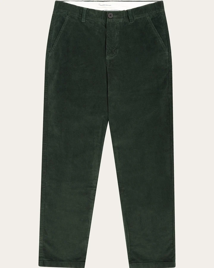 KnowledgeCotton Apparel Herren vegan Hose Corduroy Chuck Regular Forrest Night Green