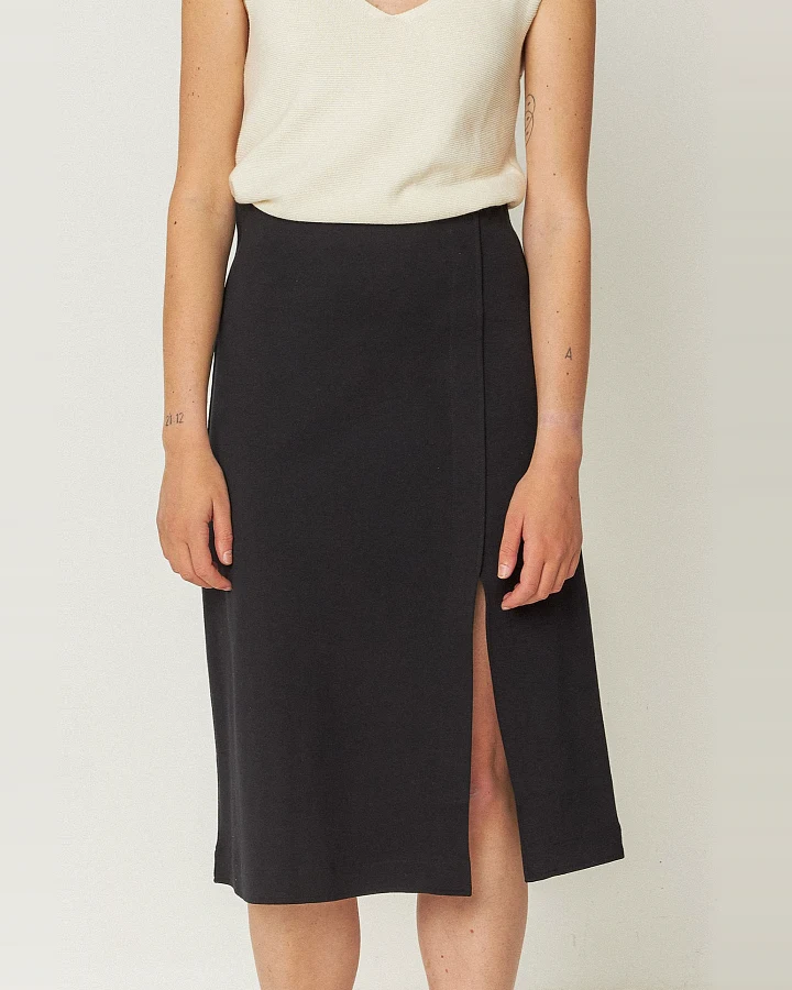 SKFK Damen vegan Rock Baiza Schwarz
