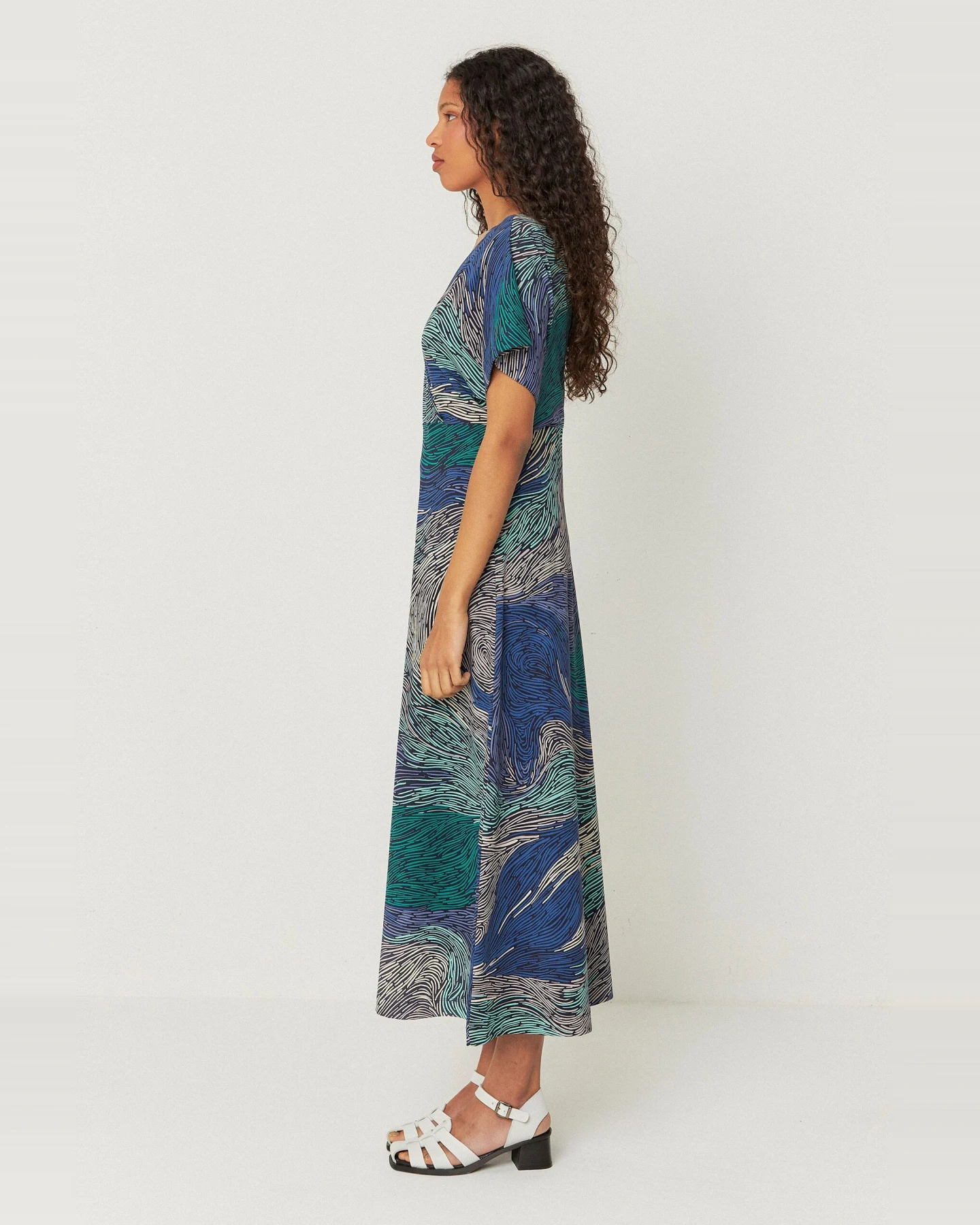 SKFK Damen vegan Kleid Leire Mehrfarbig – Ansicht 2