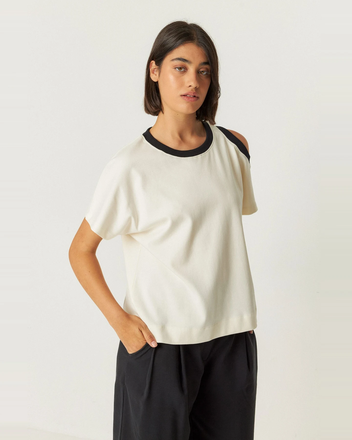 SKFK Damen vegan T-Shirt Lia Beige – Ansicht 2
