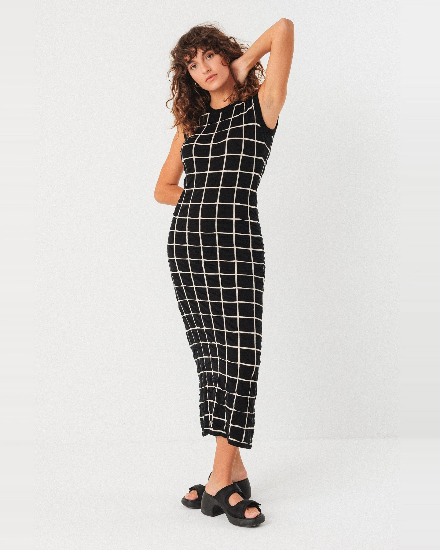 SKFK Damen vegan Kleid Idi Schwarz – Ansicht 2