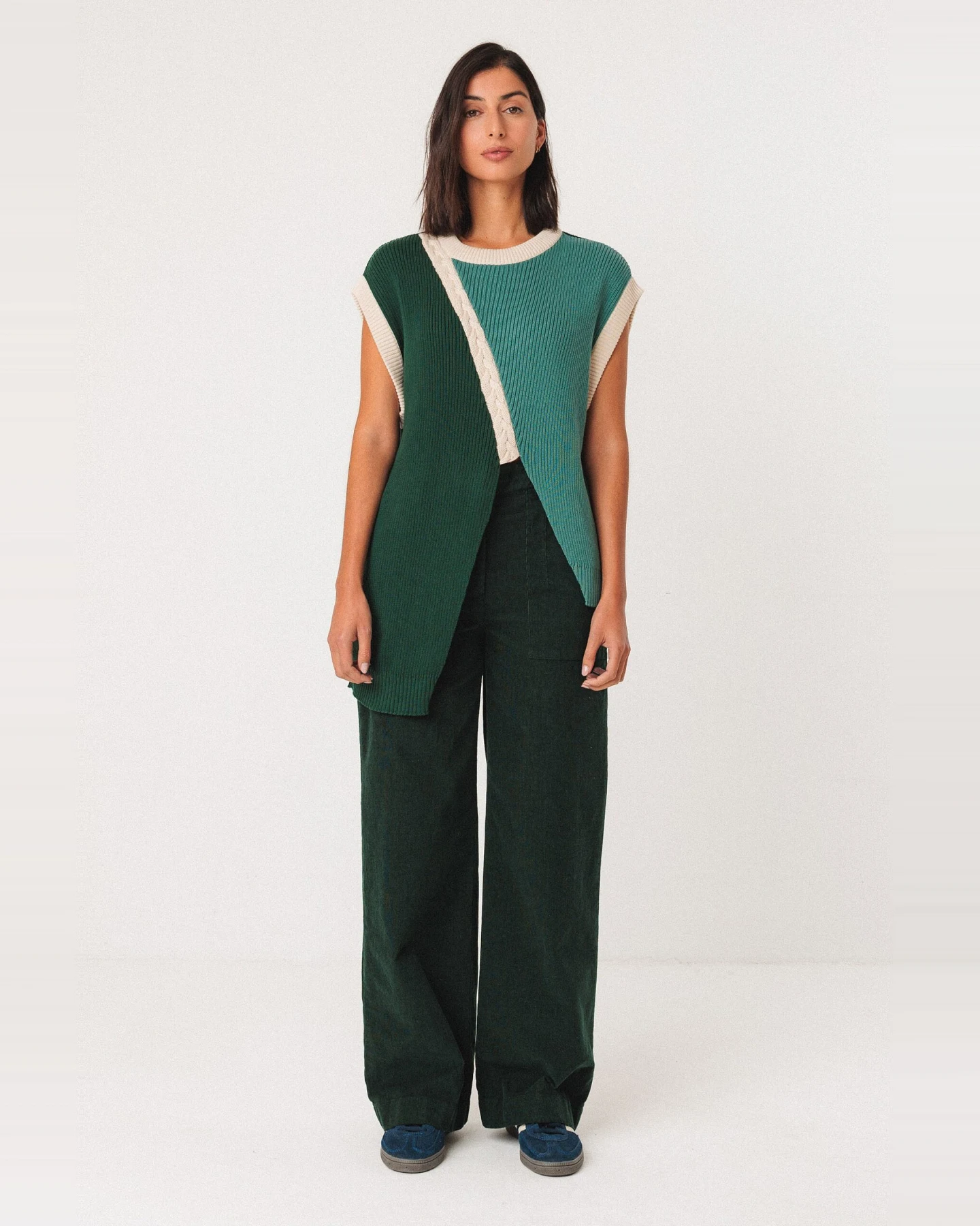 SKFK Damen vegan Top Nekea Mehrfarbig Grün/Weiß – Ansicht 2