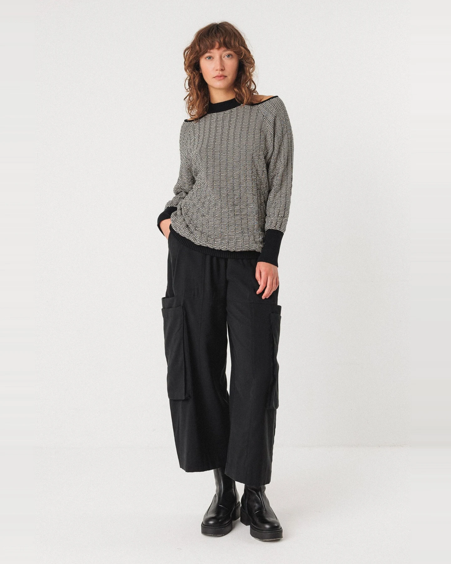 SKFK Damen vegan Strickpullover Euba Schwarz/Weiß – Ansicht 2