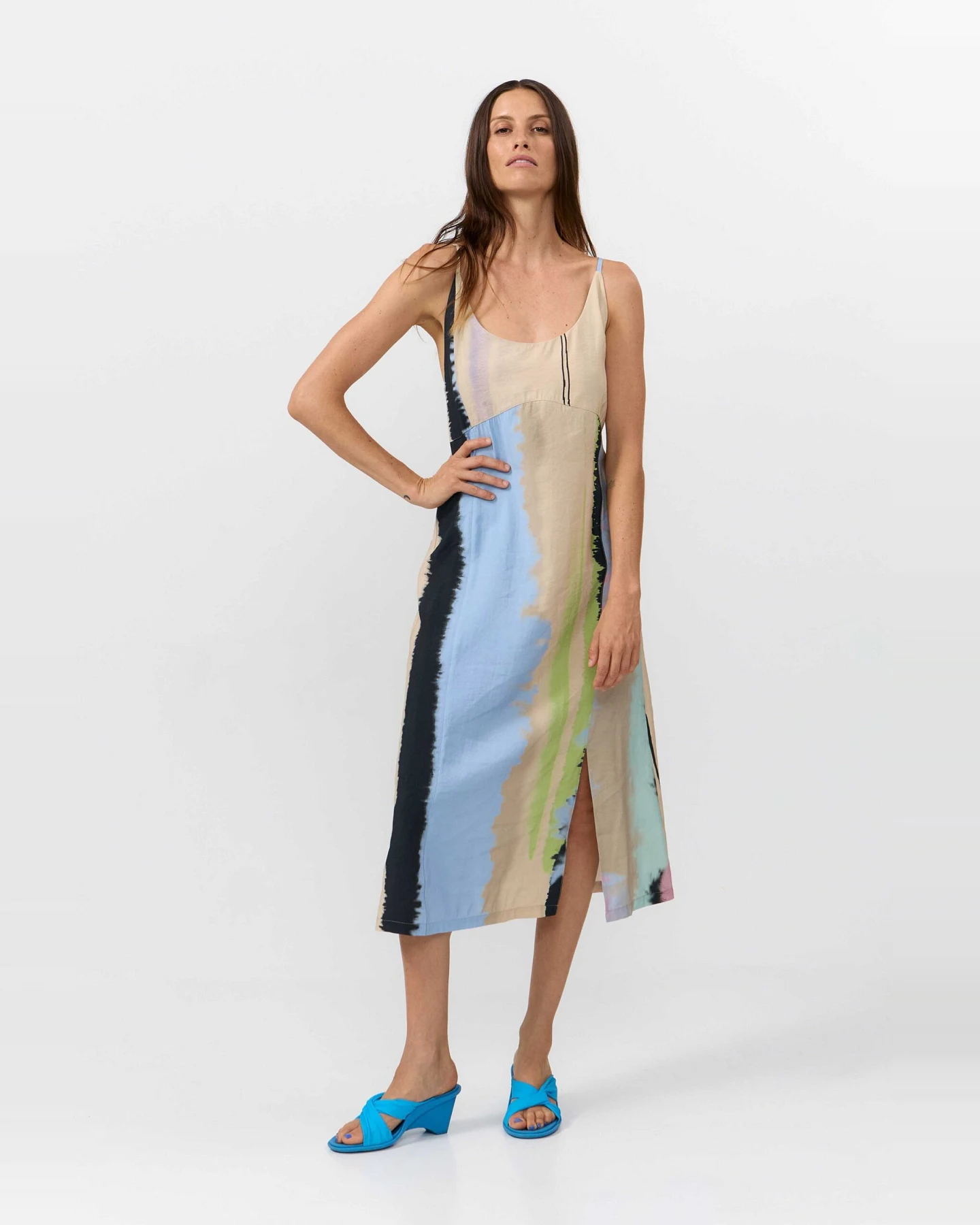 SUITE13LAB Damen vegan Kleid Saja Print Ones Multicolour – Ansicht 2