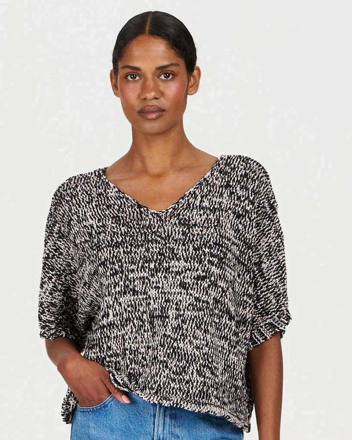 KOMODO Damen vegan Pullover Teresa Schwarz & Weiß