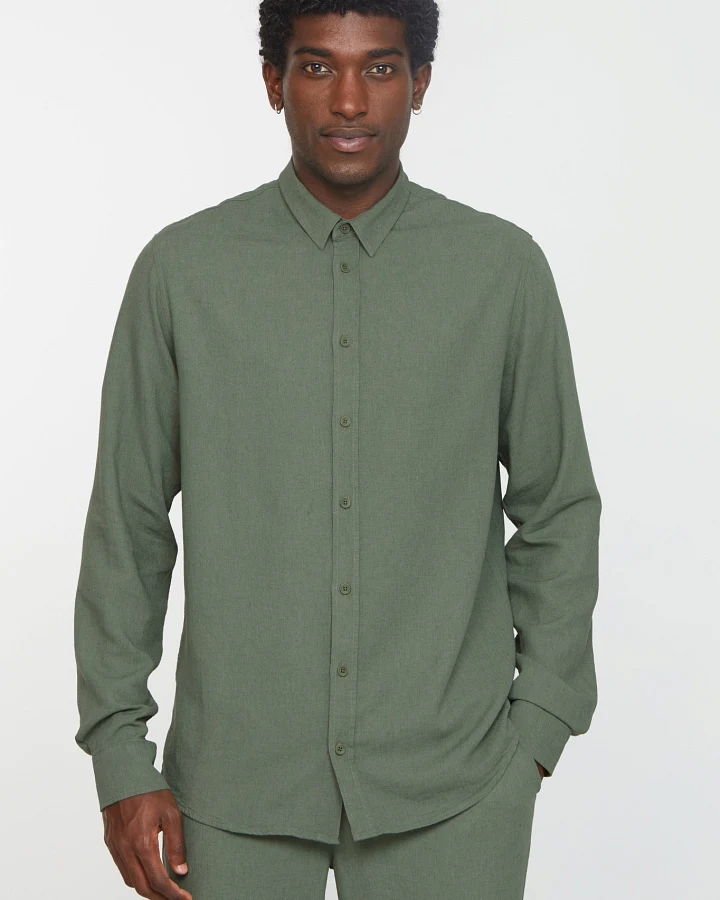 Recolution Herren vegan Hemd Muskatnuss Khaki