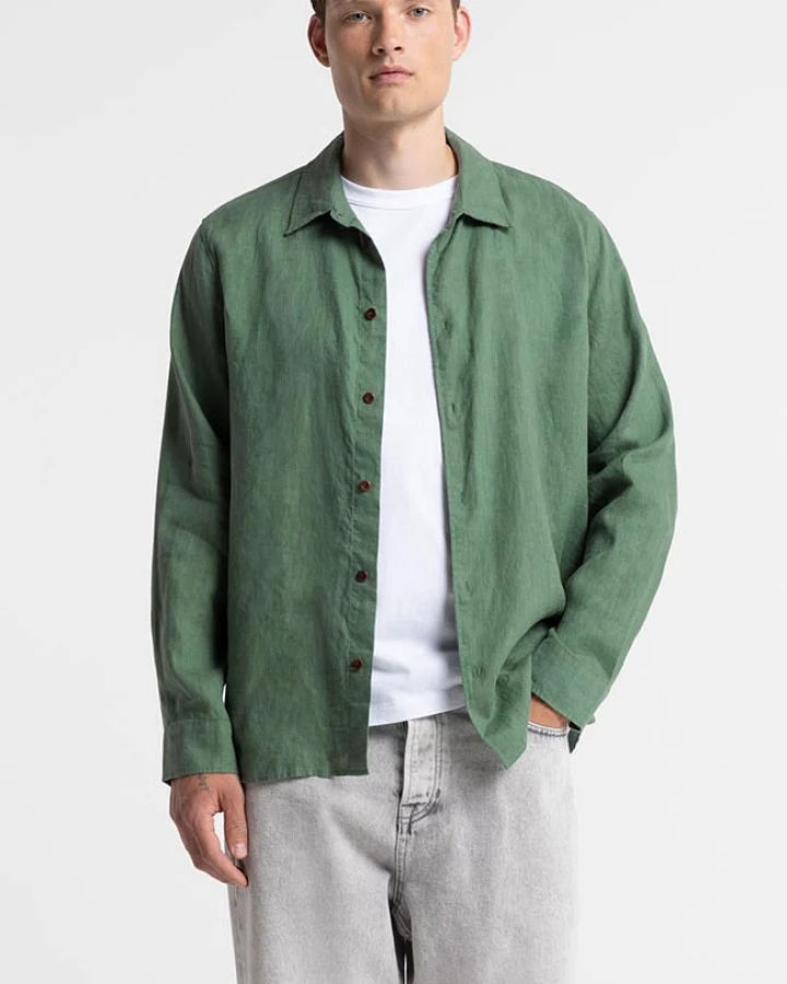 Kings of Indigo Herren vegan Hemd Namlot Grün