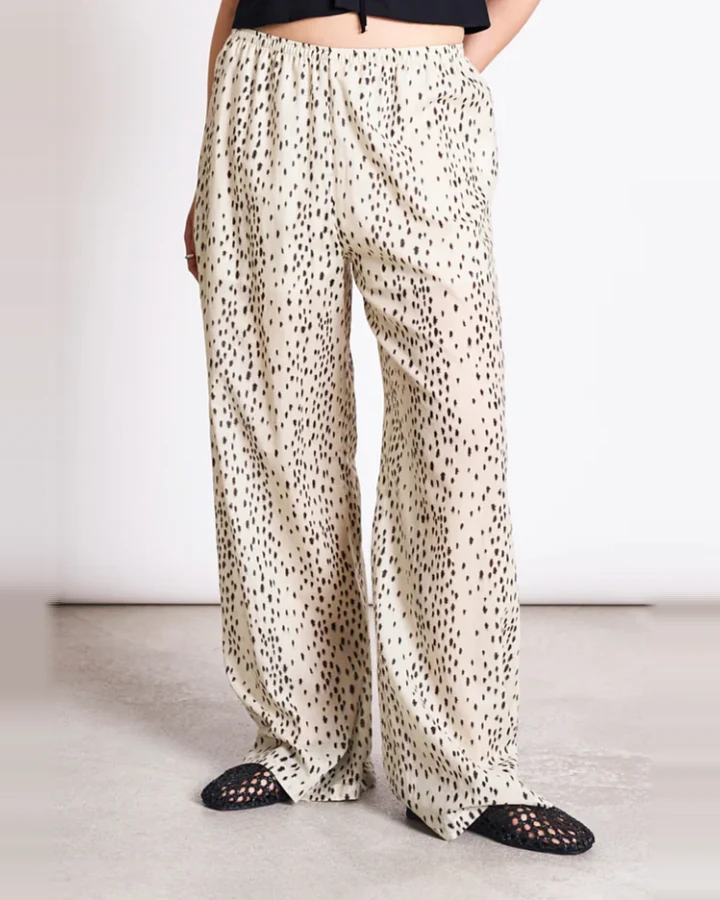 JAN 'N JUNE Damen vegan Hose Wide Origan Dalmatian Dots