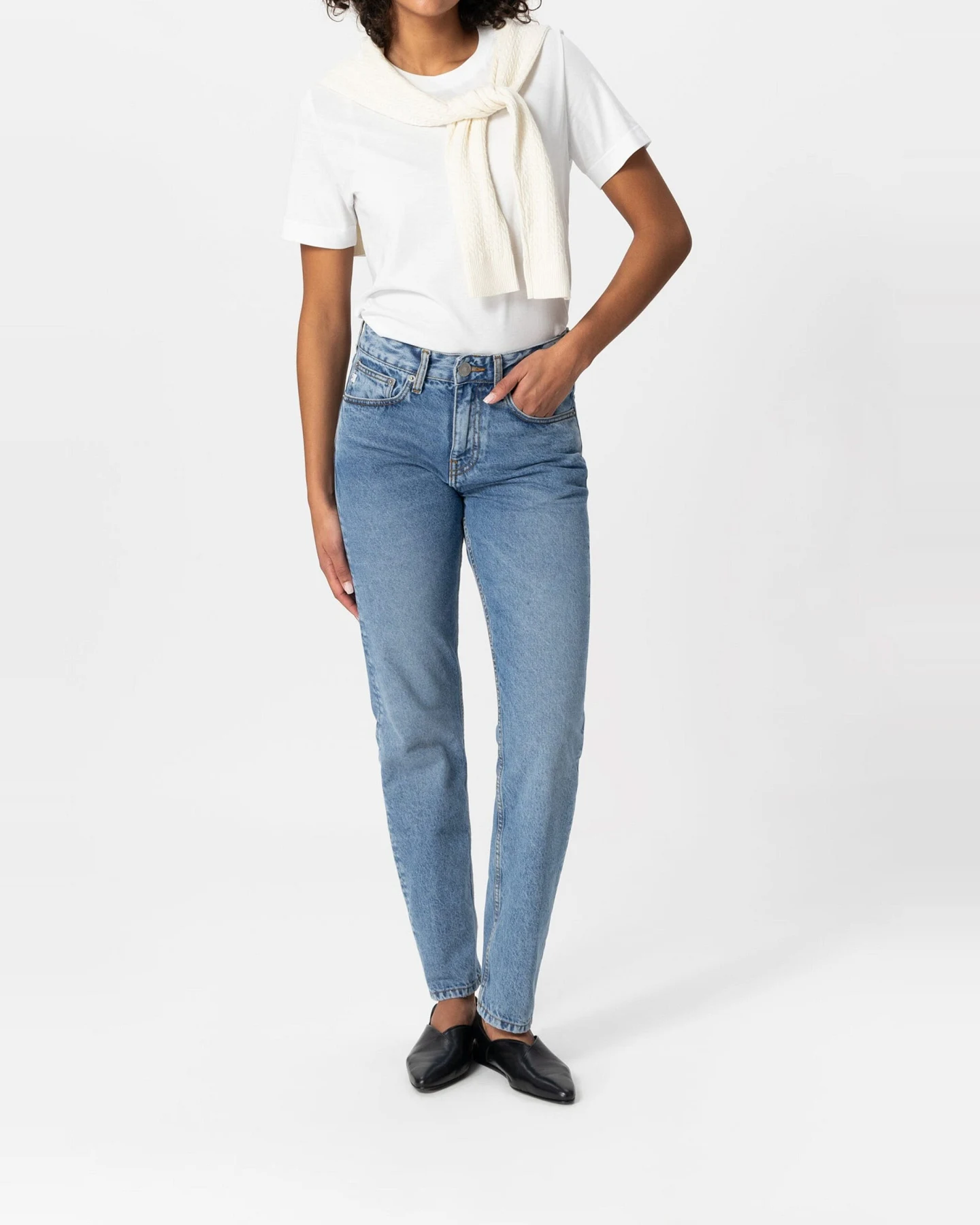 MUD Jeans Damen vegan Jeans Easy Go Stone Vintage – Ansicht 2