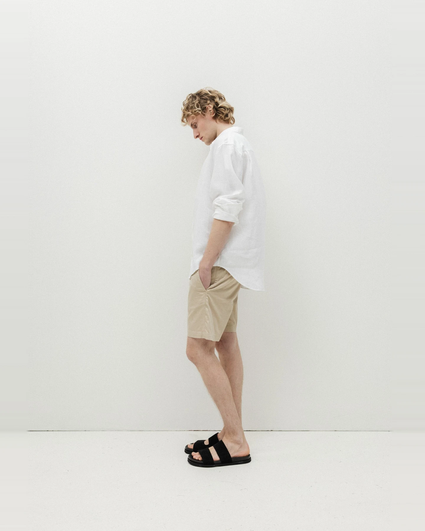 MUD Jeans Herren vegan Kurze Hosen Andy Sand – Ansicht 2