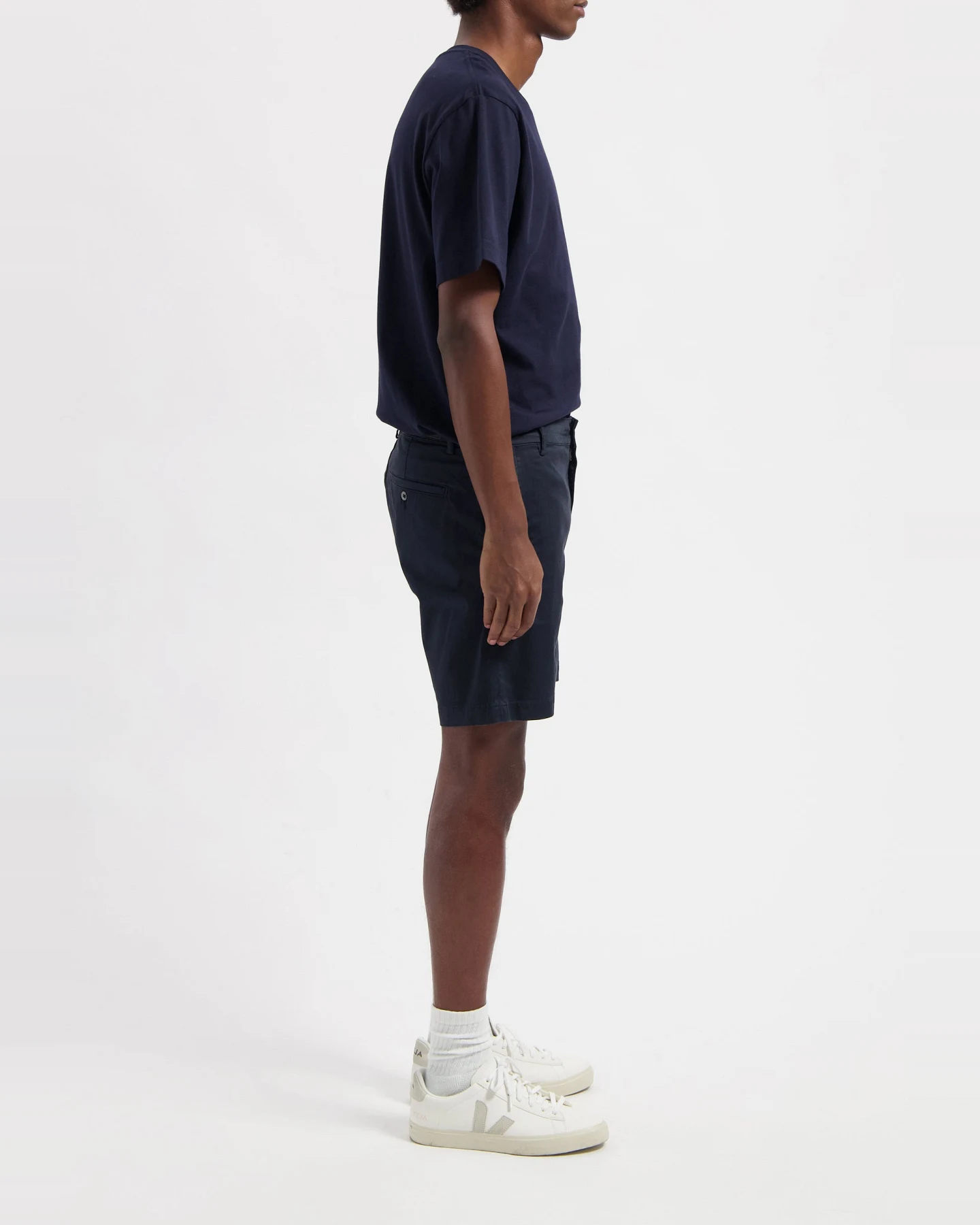 MUD Jeans Herren vegan Shorts Andy Dark Navy – Ansicht 2