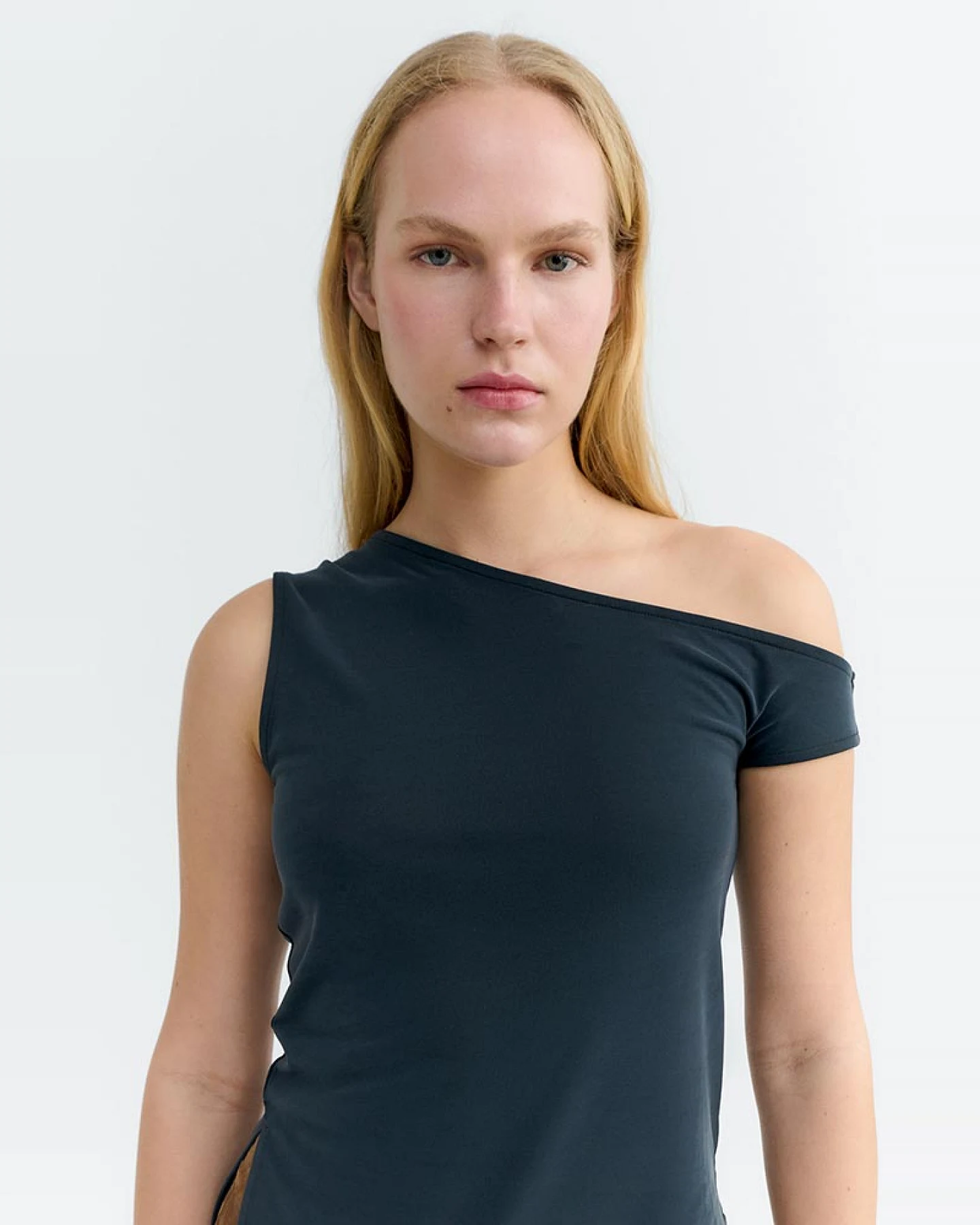 Thinking MU Damen vegan Top Zohar Schwarz – Ansicht 2