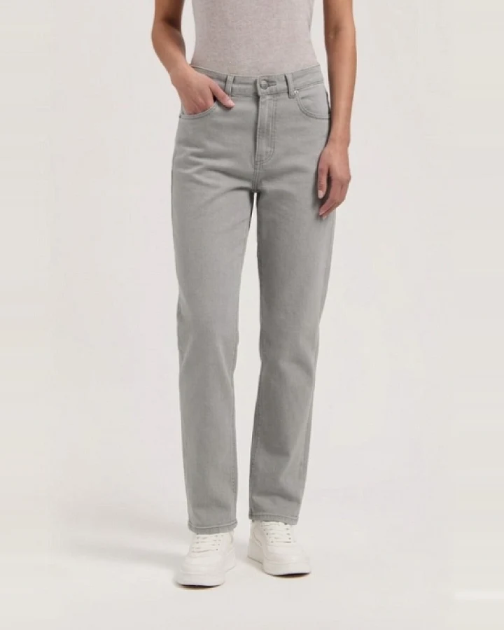 MUD Jeans Damen vegan Jeans Mams High Tapered Verblasst Grau