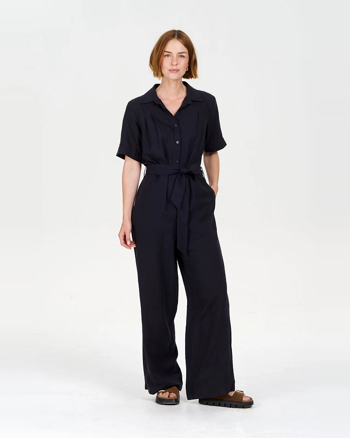 KOMODO Damen vegan Jumpsuit Amarie Navy