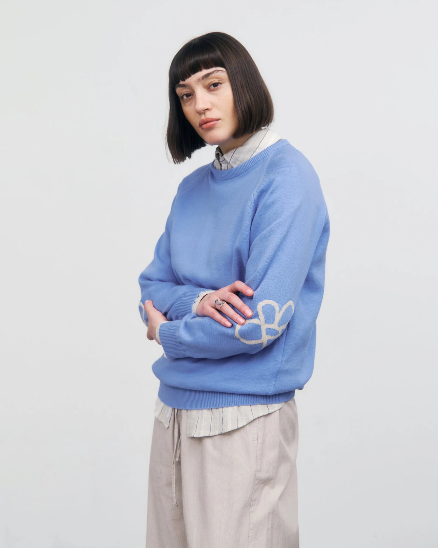 Rotholz Damen vegan Strickpullover Blume Blau – Ansicht 2