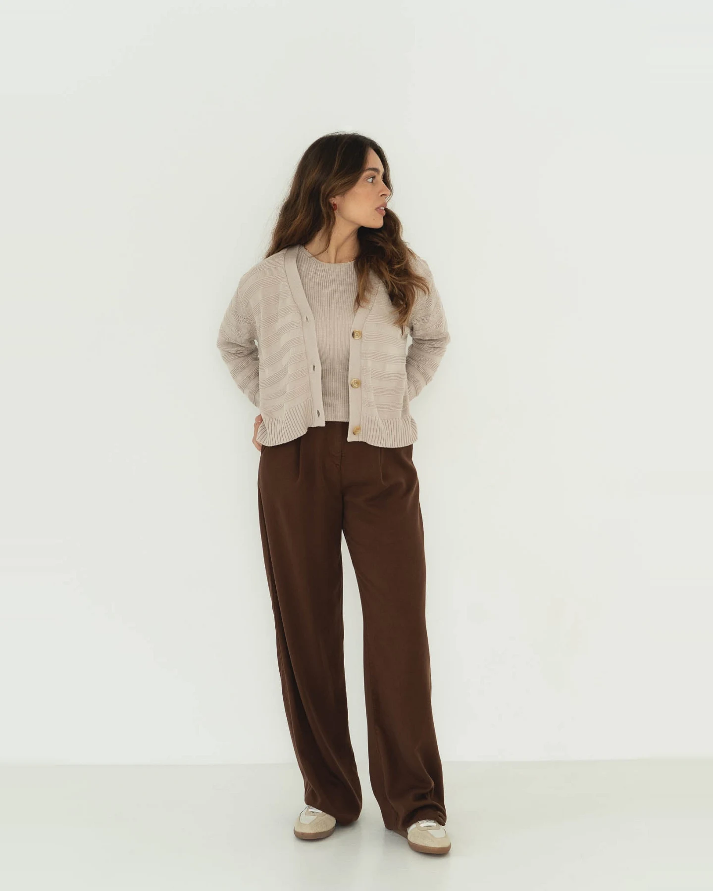 Näz Damen vegan Hose Mara Brown – Ansicht 2