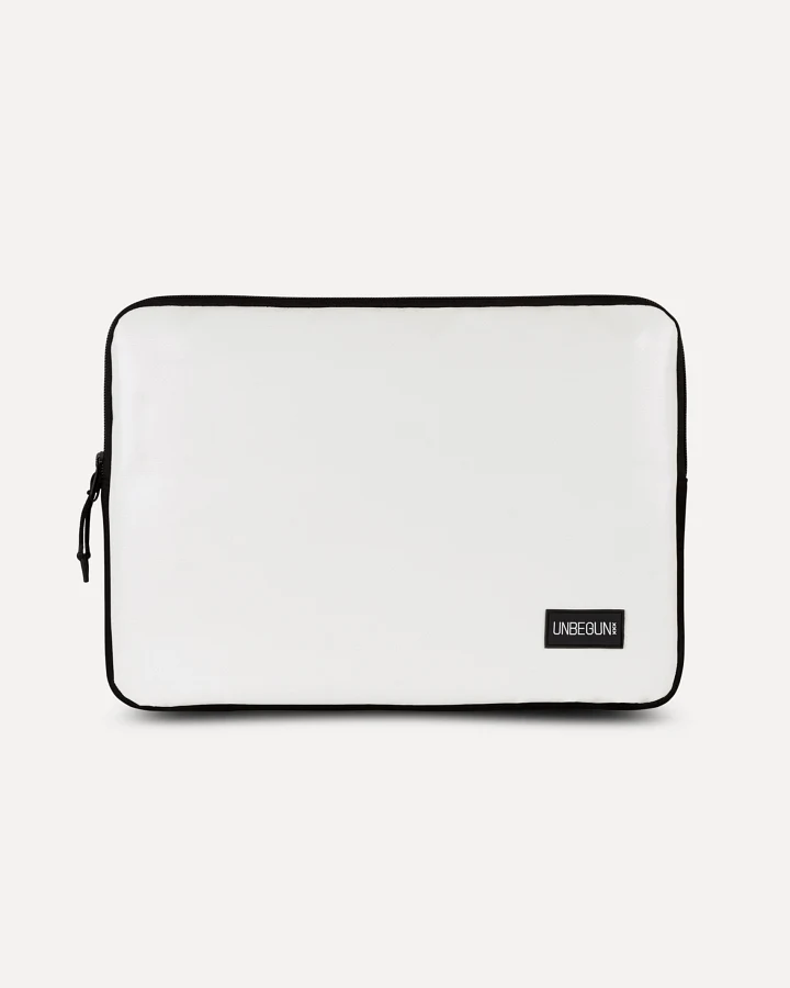 UNBEGUN Herren vegan Laptop-Hülle Weiß