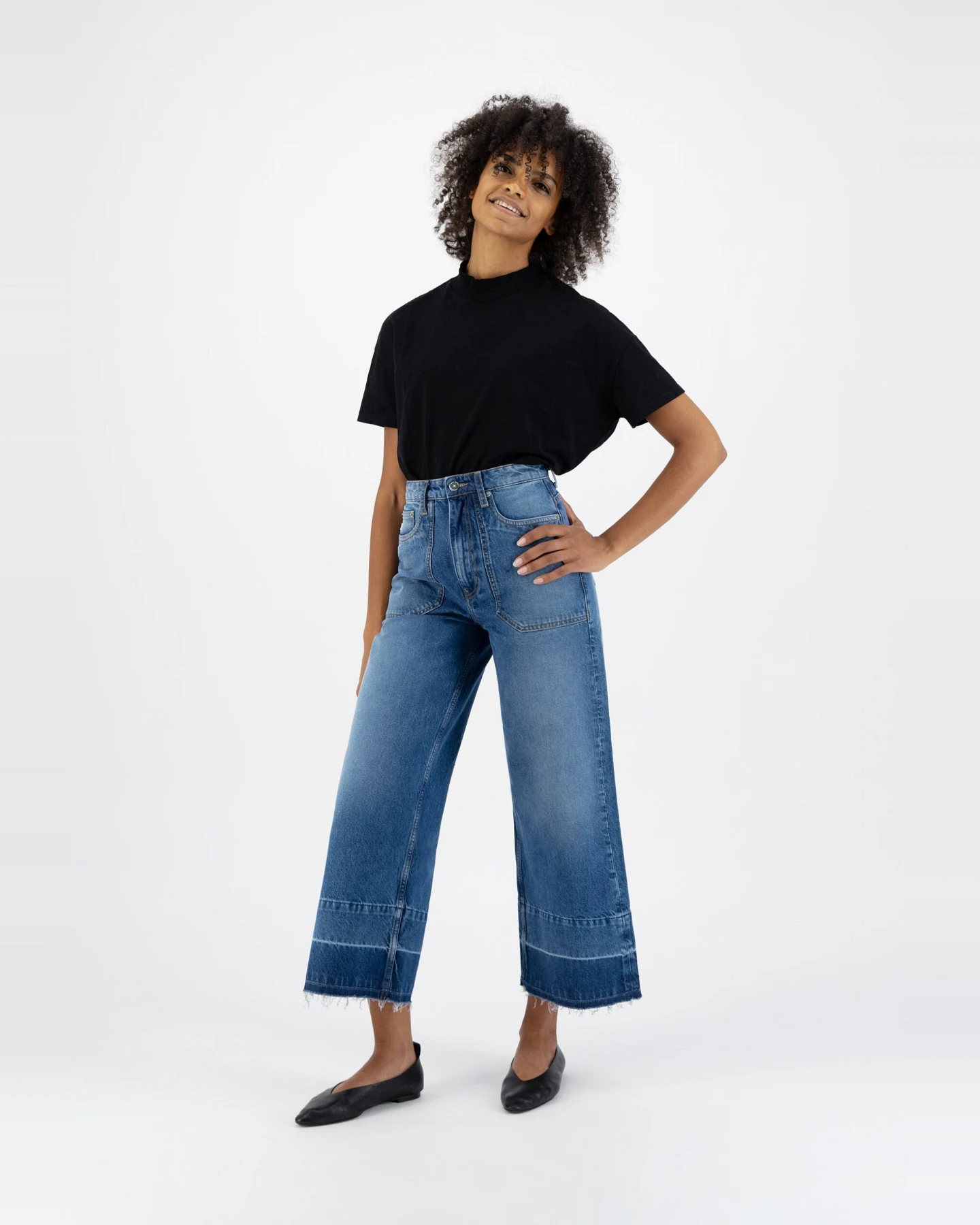 MUD Jeans Damen vegan Jeans Sara Works Cropped Medium Stone – Ansicht 2