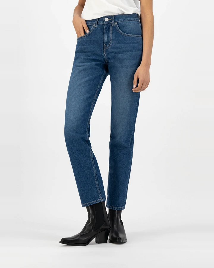 MUD Jeans Damen vegan Jeans Easy Go Washed Stone
